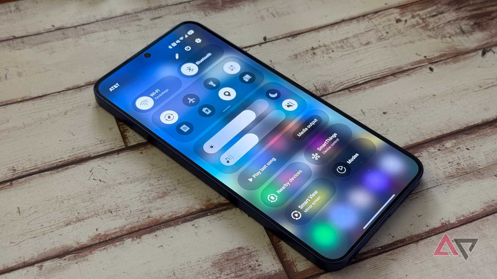 Quick settings shade on the Samsung Galaxy S25+