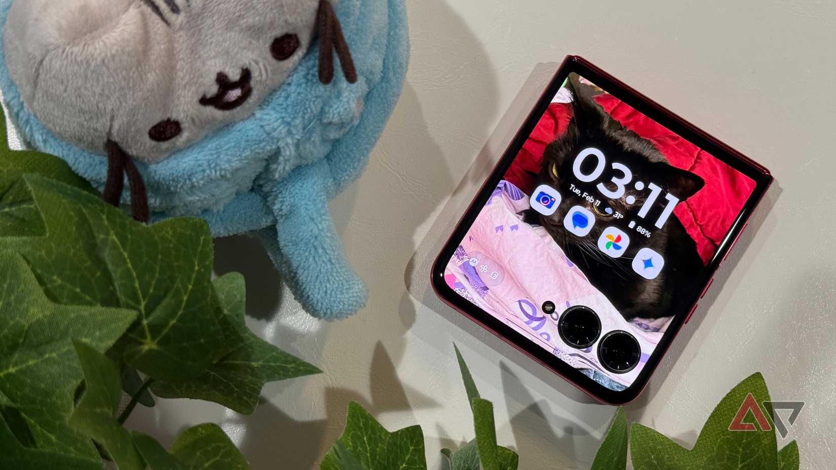 5 reasons I continue to love the 2024 Moto Razr+