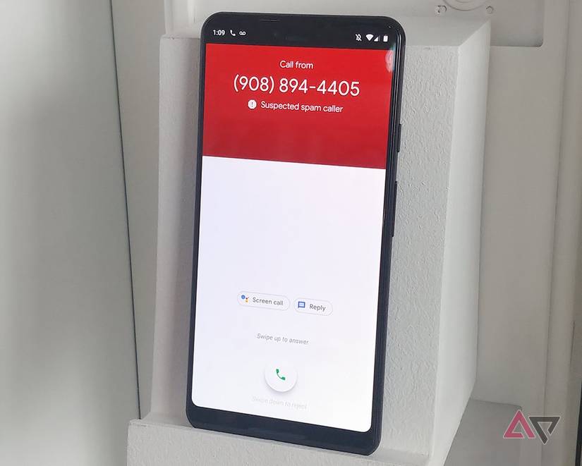 يزعم تقرير Google أن Android يتحول إلى آلة مكافحة الاحتيال النهائية 1 مكالمة غير مرغوب فيها على شاشة الهاتف المعروضة