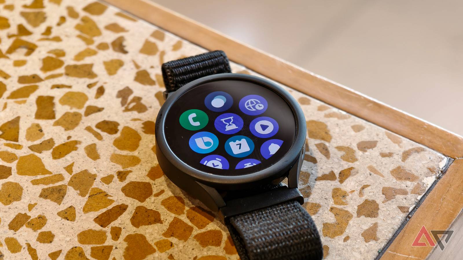 Wear OS 6 could spell the end of the line for these still-great Samsung ...