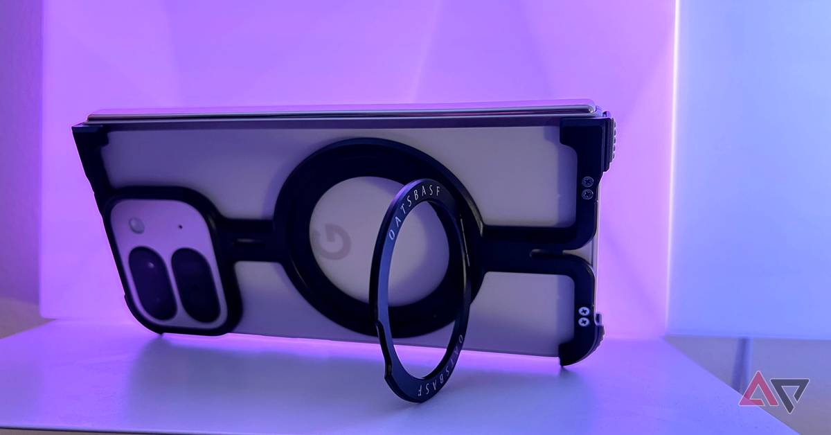 I turned my Google Pixel 9 Pro Fold into a fidget with a quirky case