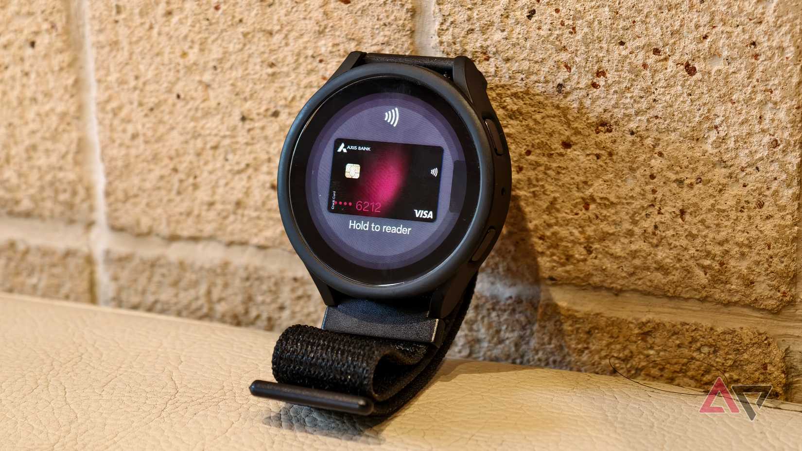 Samsung Pay on Galaxy Watch 4