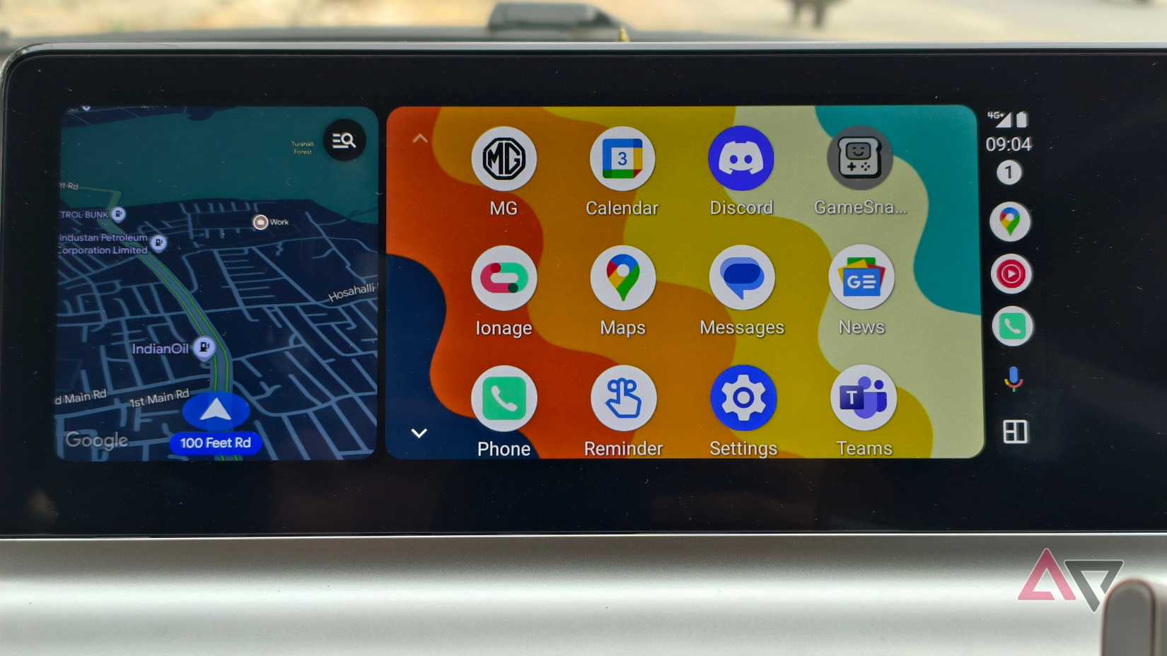 Android Auto home screen with Maps