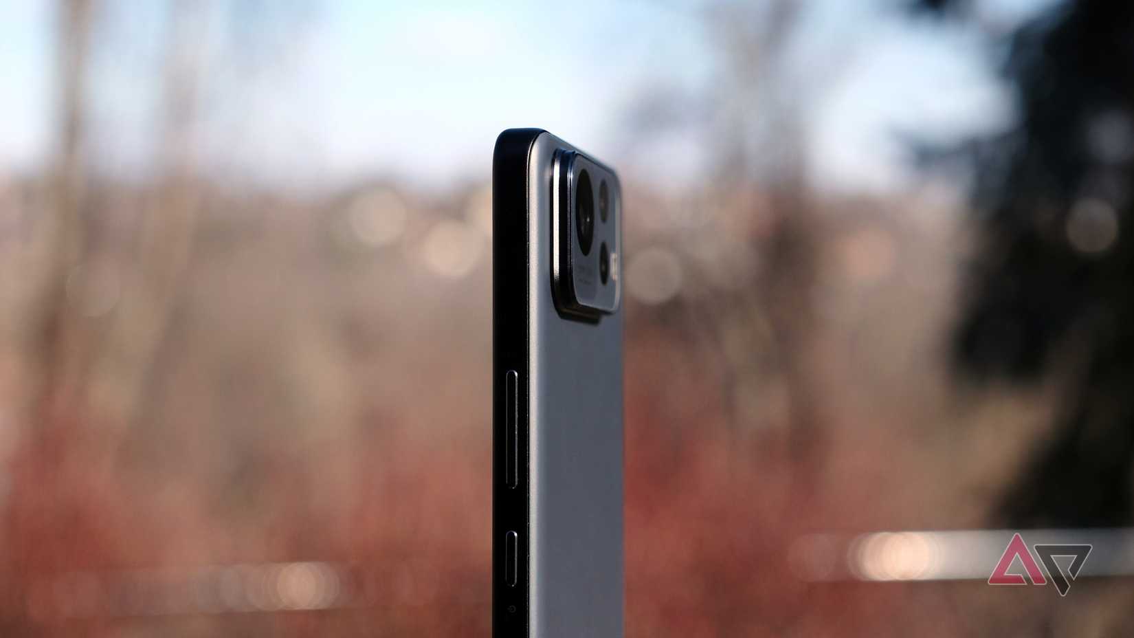 Asus Zenfone 12 Ultra Review Photos, which shows the camera stumbling
