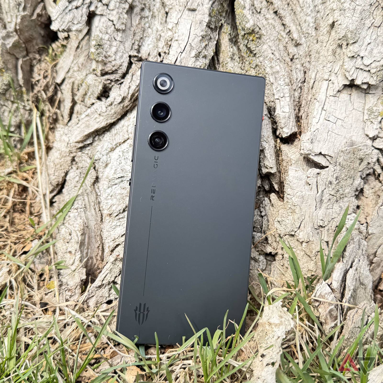 Redmagic 10 Air review: The gaming phone you can actually hold in