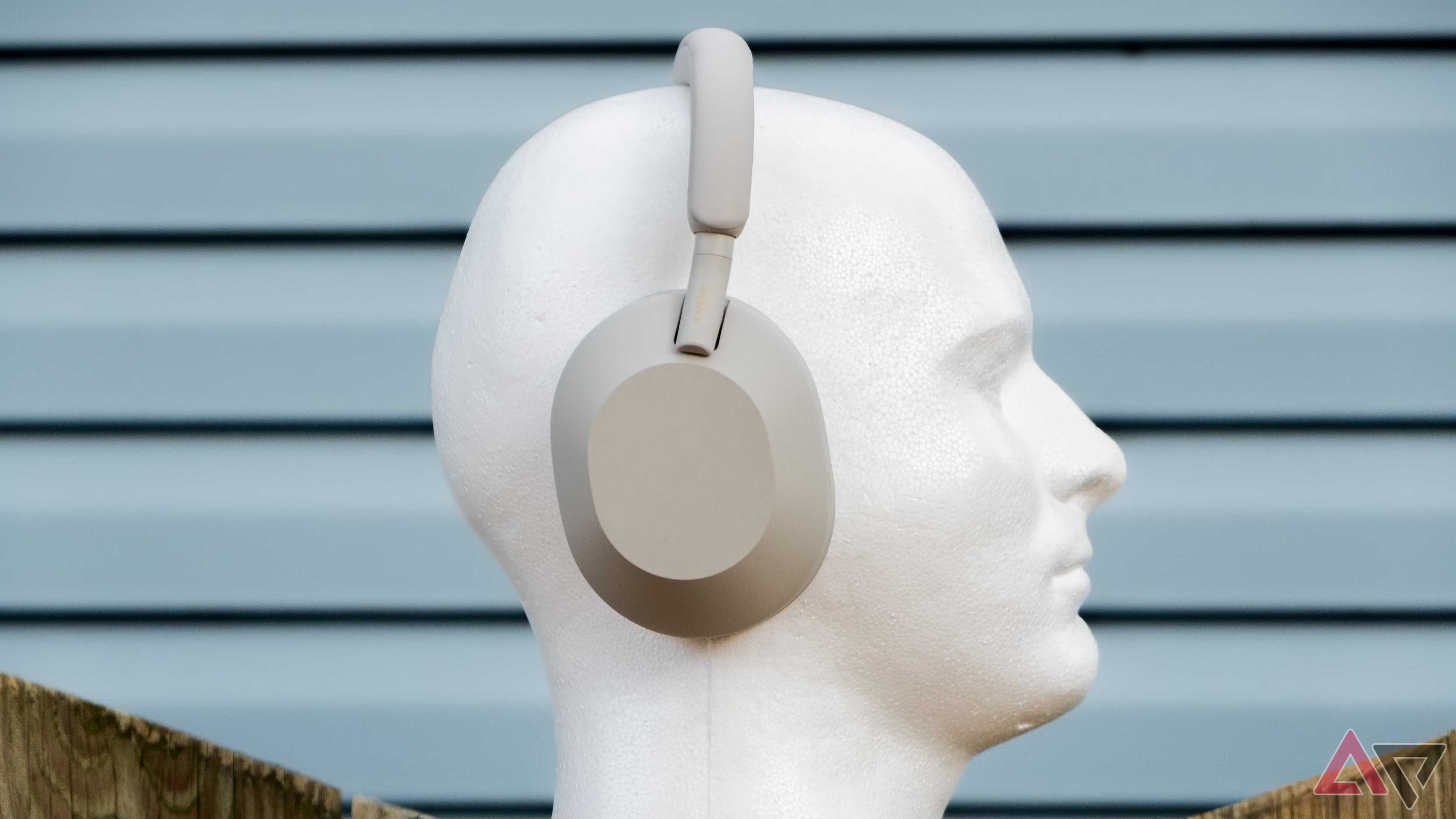 Sony WH-1000XM5 headphones