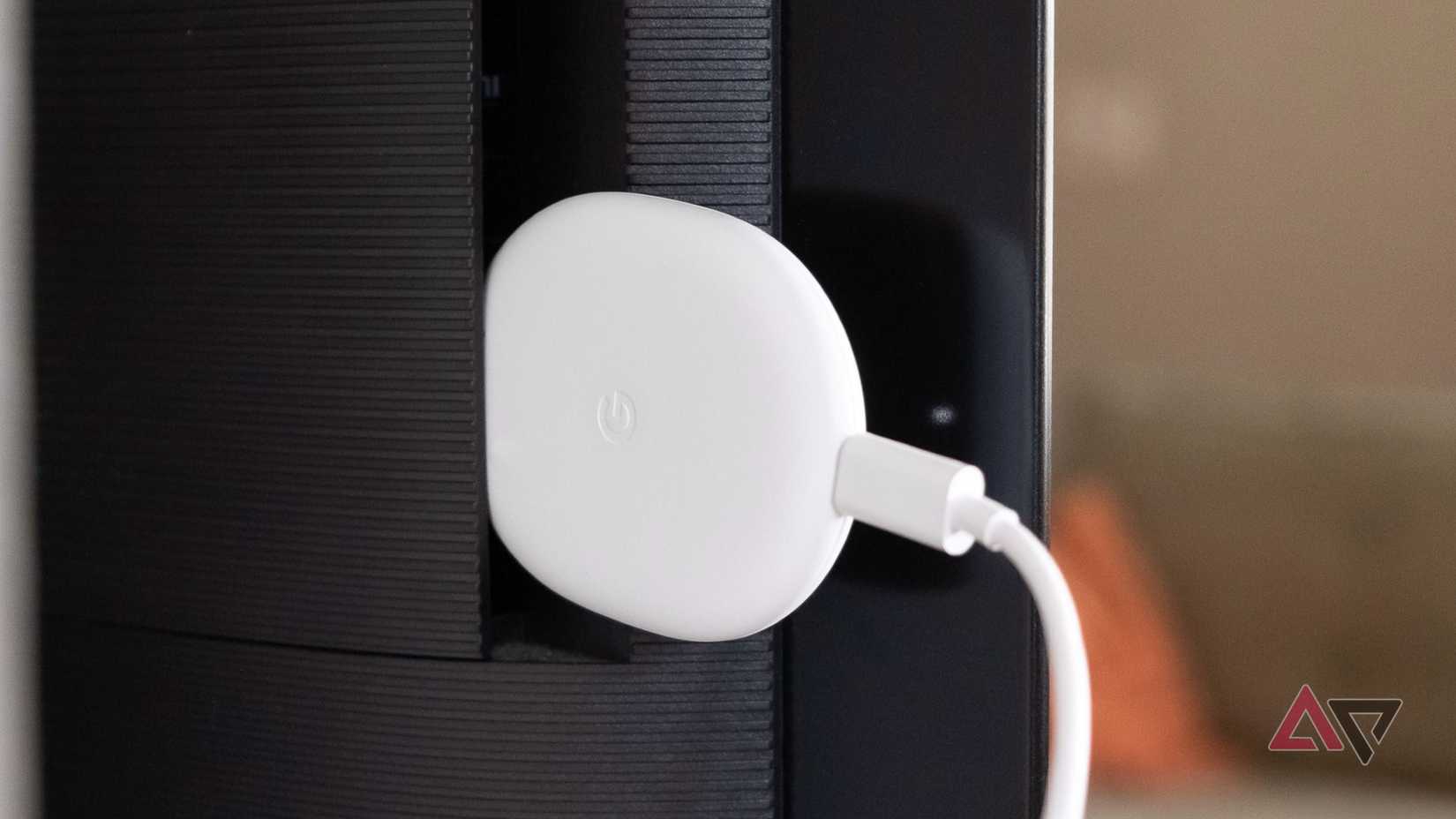 chromecast-hd-plugged-in