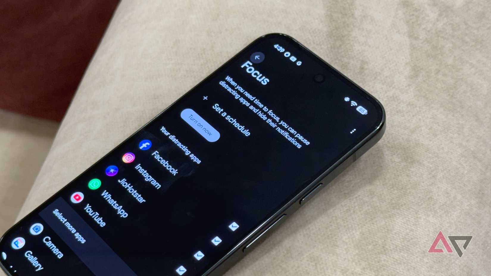 Setting up Focus mode on a Google Pixel 9