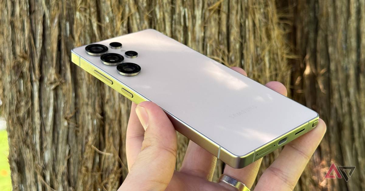 androidpolice.com - Rajesh Pandey - Samsung Galaxy S26 Ultra's leaked cases tease a magnetic future