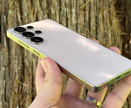 Titanium frame of the Samsung Galaxy S25 Ultra shown outdoors