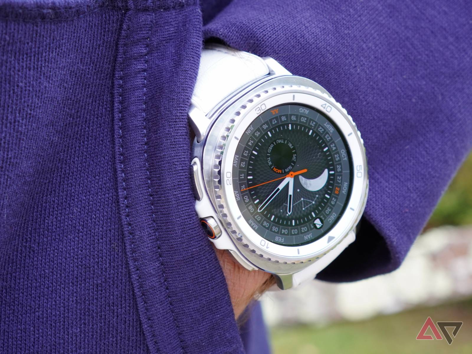 Jibber Jab Gear S3 Frontier Watch Faces Galaxy Gear S3 Watch Faces