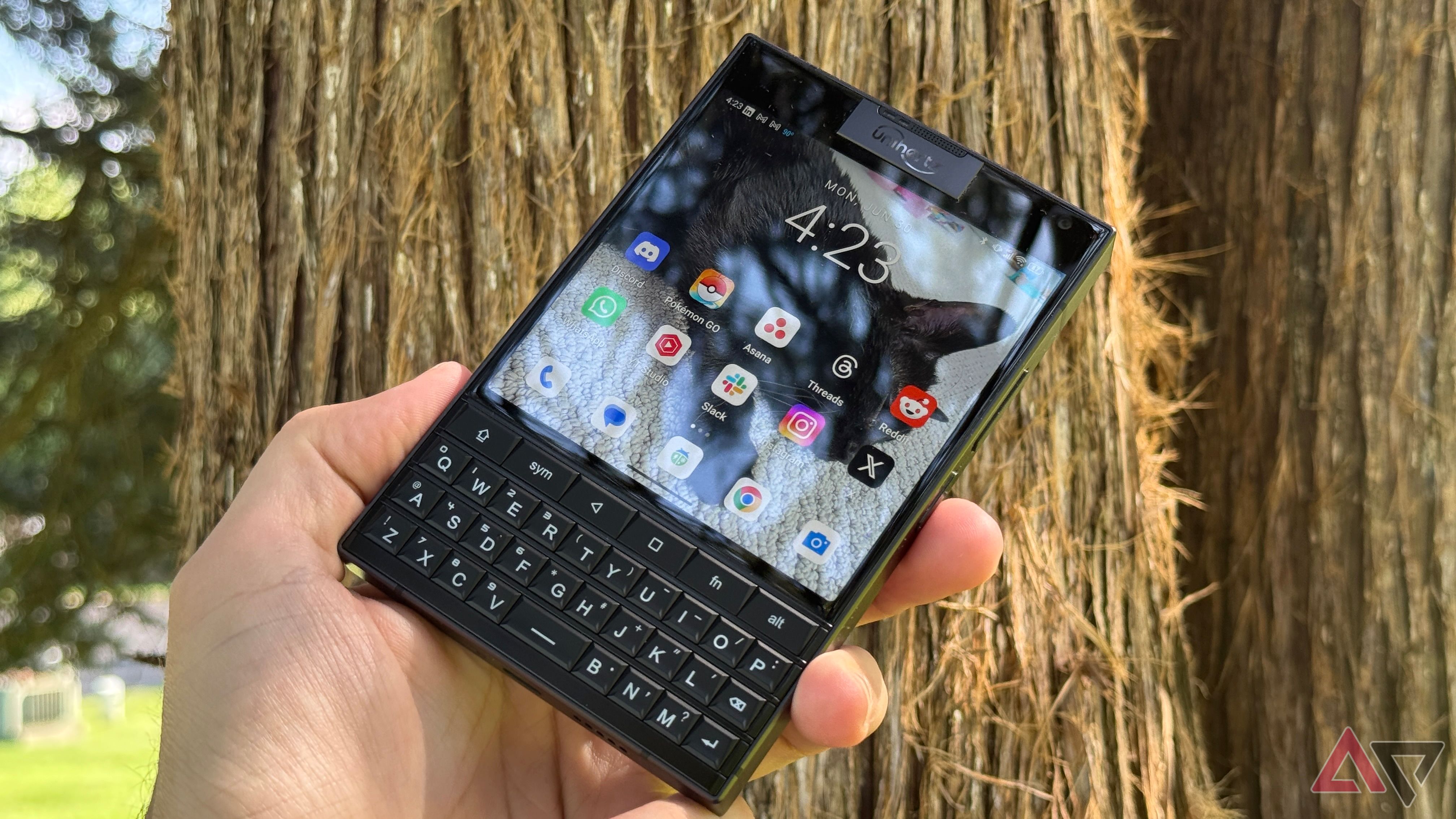 【新品未開封】Unihertz Titan2 Unihertz Titan 2 - The Latest 5G QWERTY Physical Keyboard Smartphone