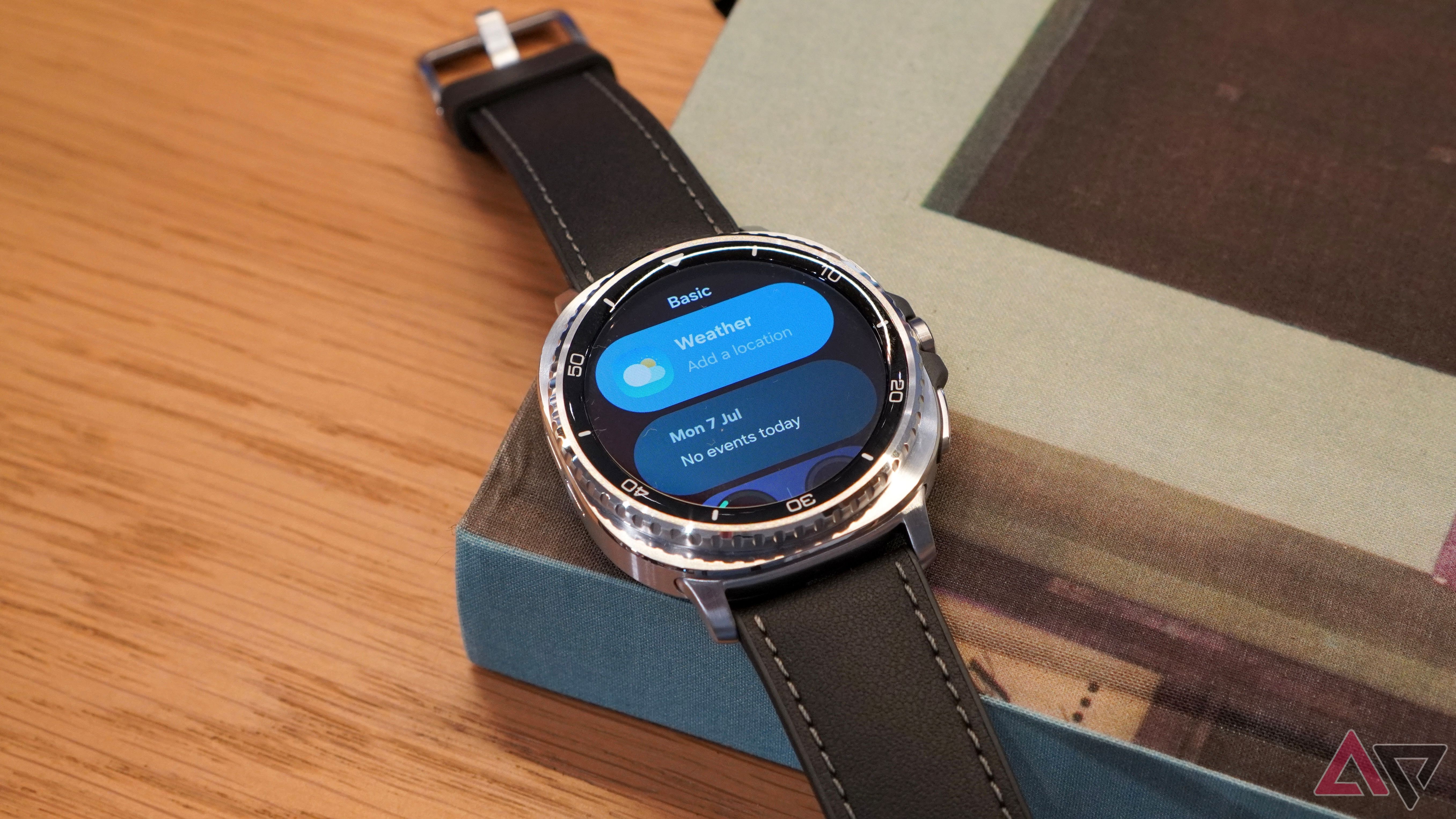 The Galaxy Watch Classic's mad shape is going to divide opinion