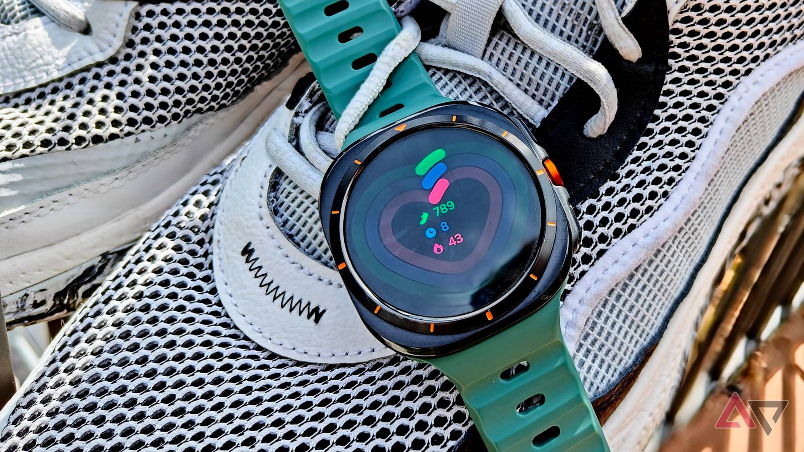 Why I don't need a fitness app — my Wear OS watch keeps me motivated