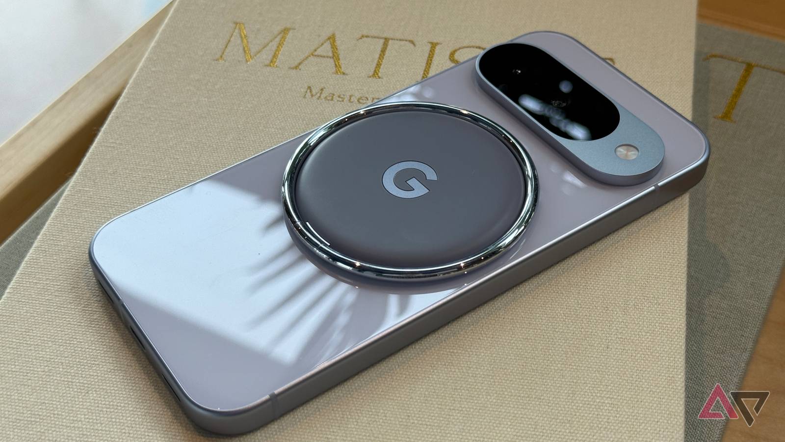 The Pixel 10’s Pixelsnap Ring Stand is already facing problems