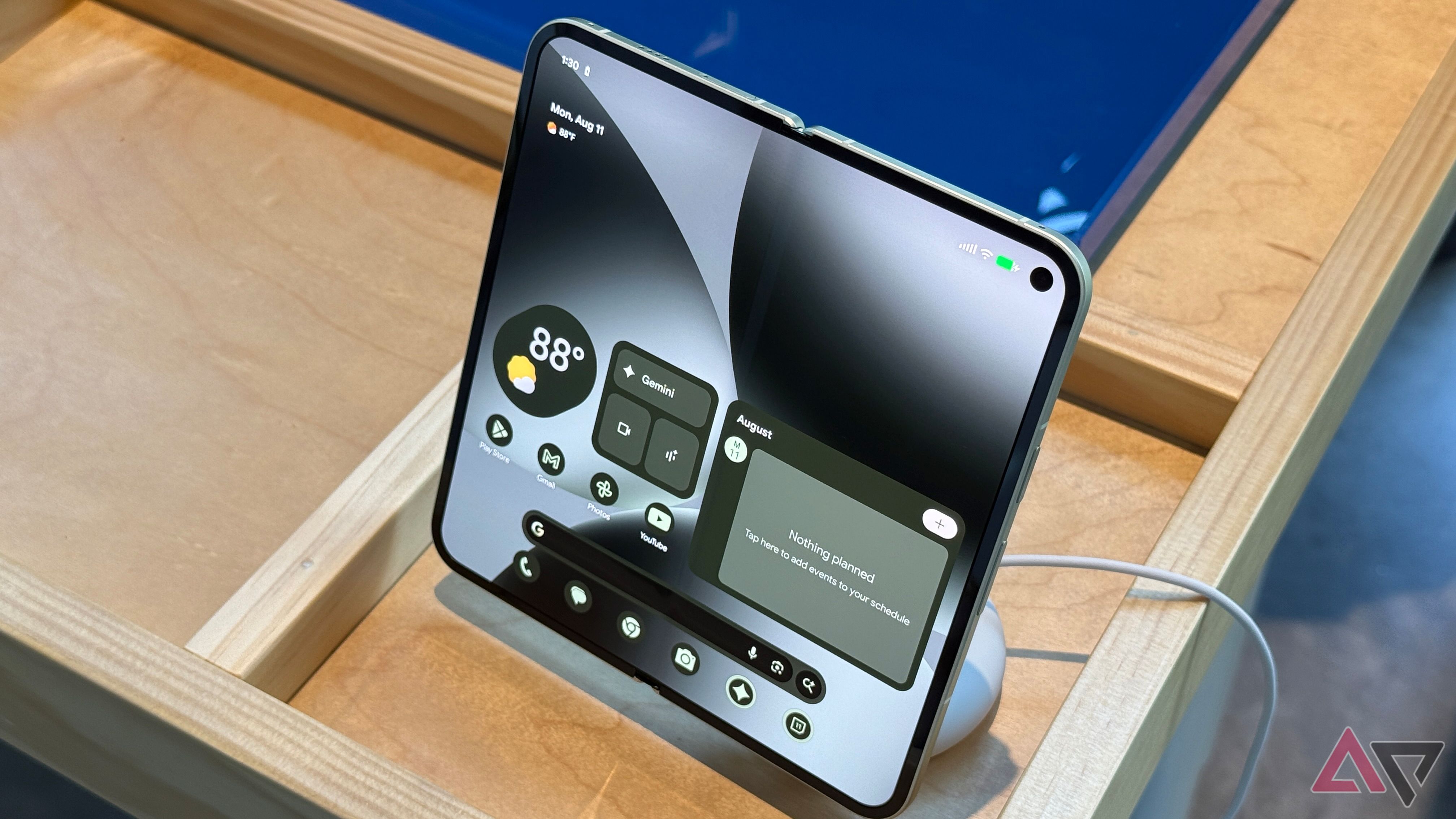 Android 17 gives us an early look at Pixel 11 Pro Fold's stunning wallpapers