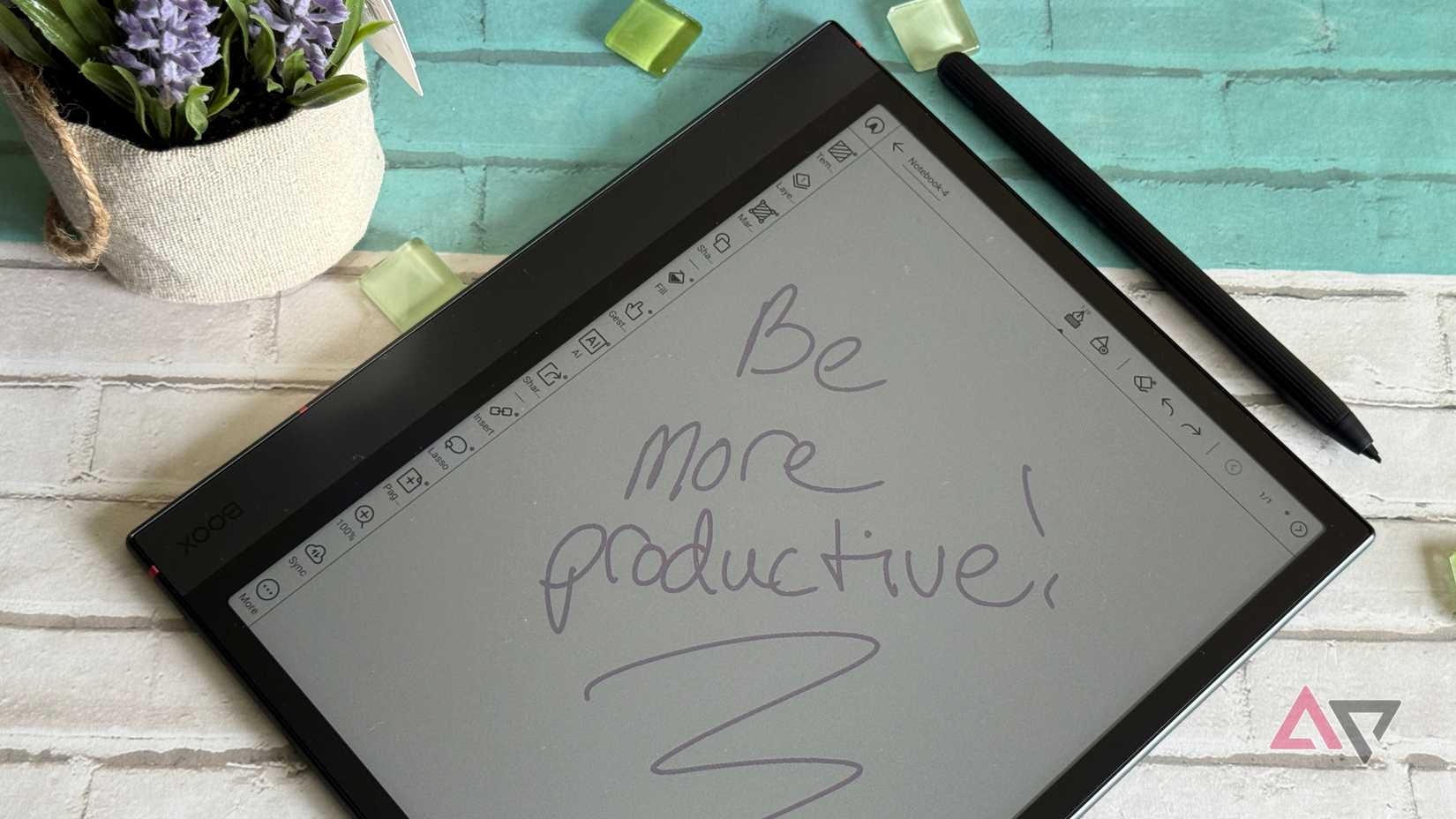 Writing a note on the Boox Note Air4 C