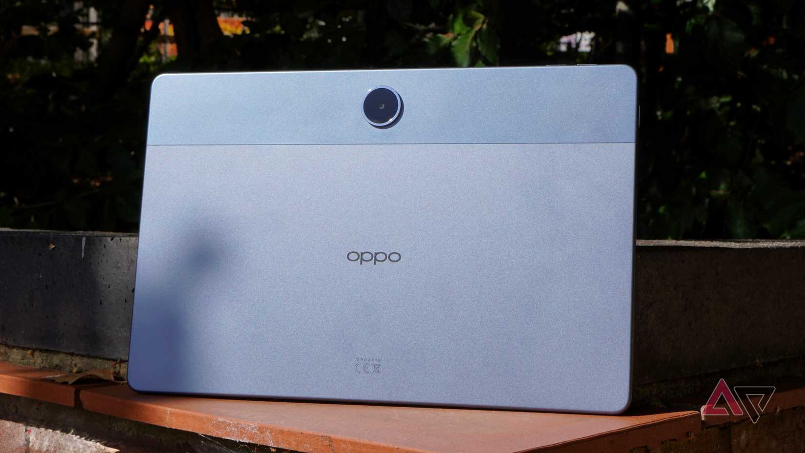 A parte de trás do oppo Pad Se