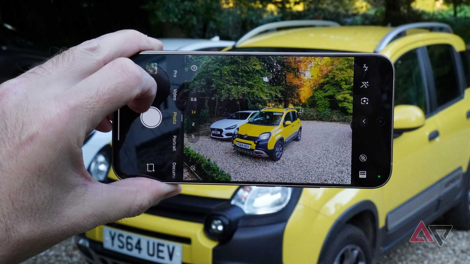 Taking a photo with the Xiaomi 15T Pro