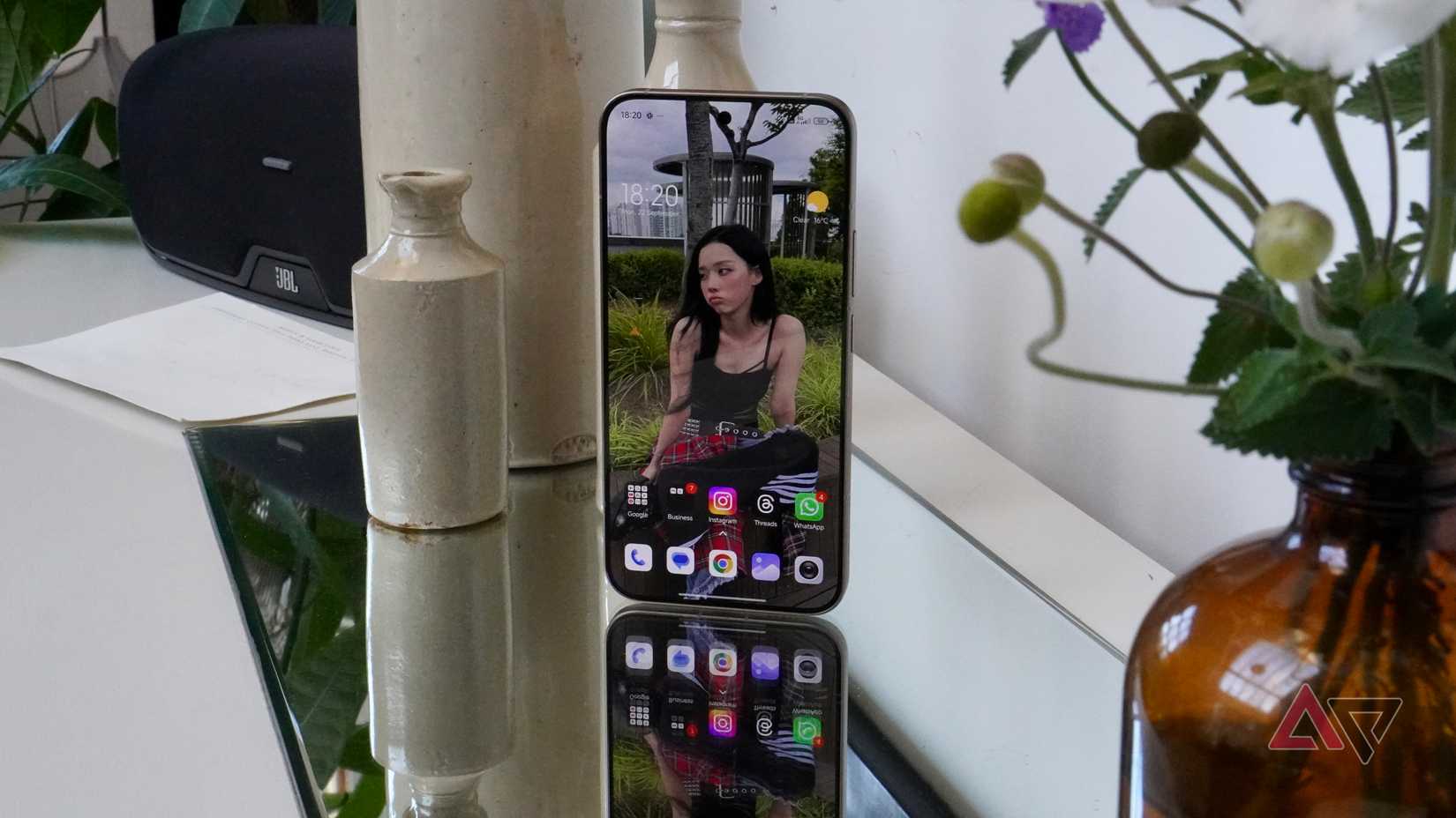 The Xiaomi 15T Pro's screen