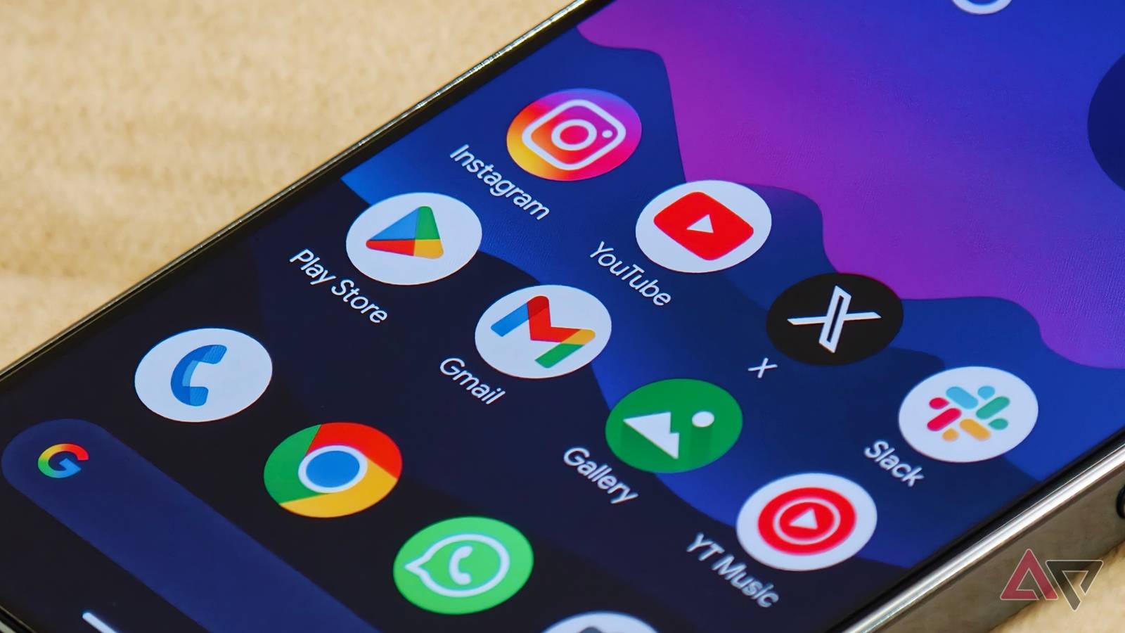 Gmail app on a Pixel's home screen