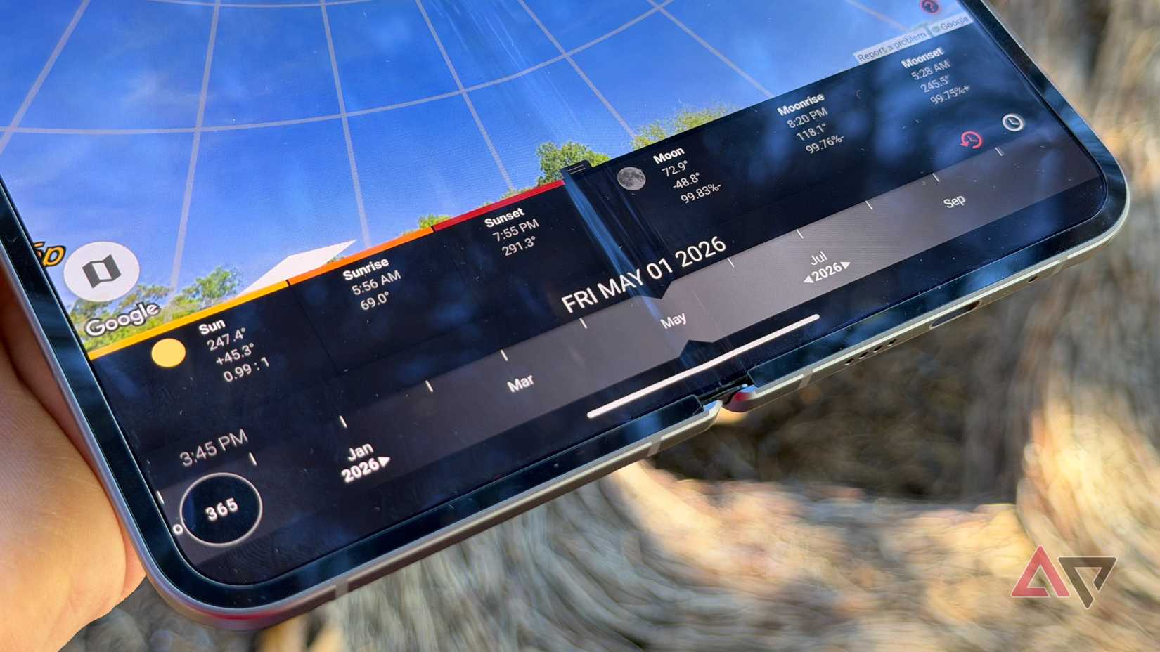 Future sun positions shown on the Sun Surveyor app