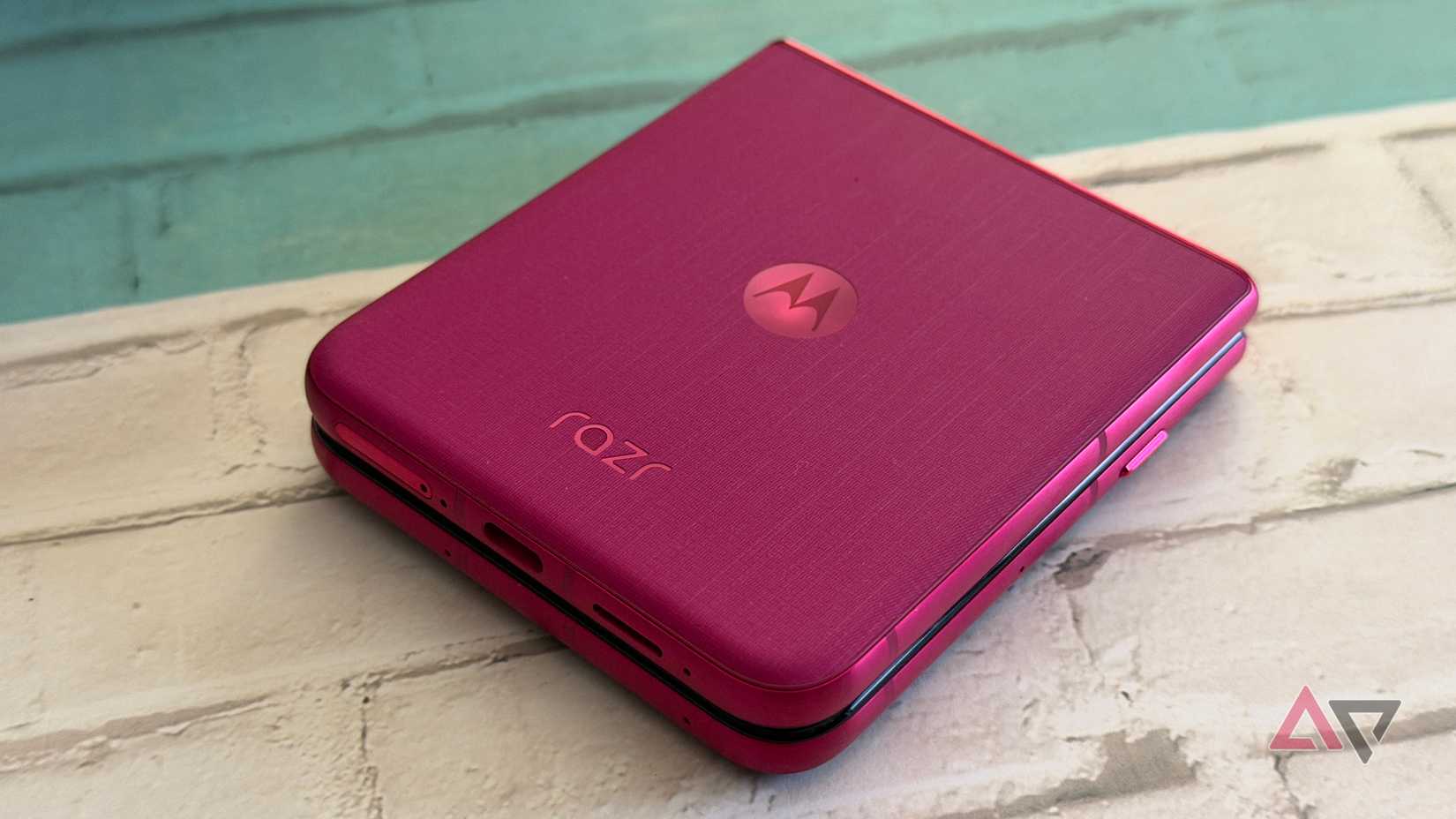 Motorola Razr Ultra 2025 in Pink Cabaret sitting on desk