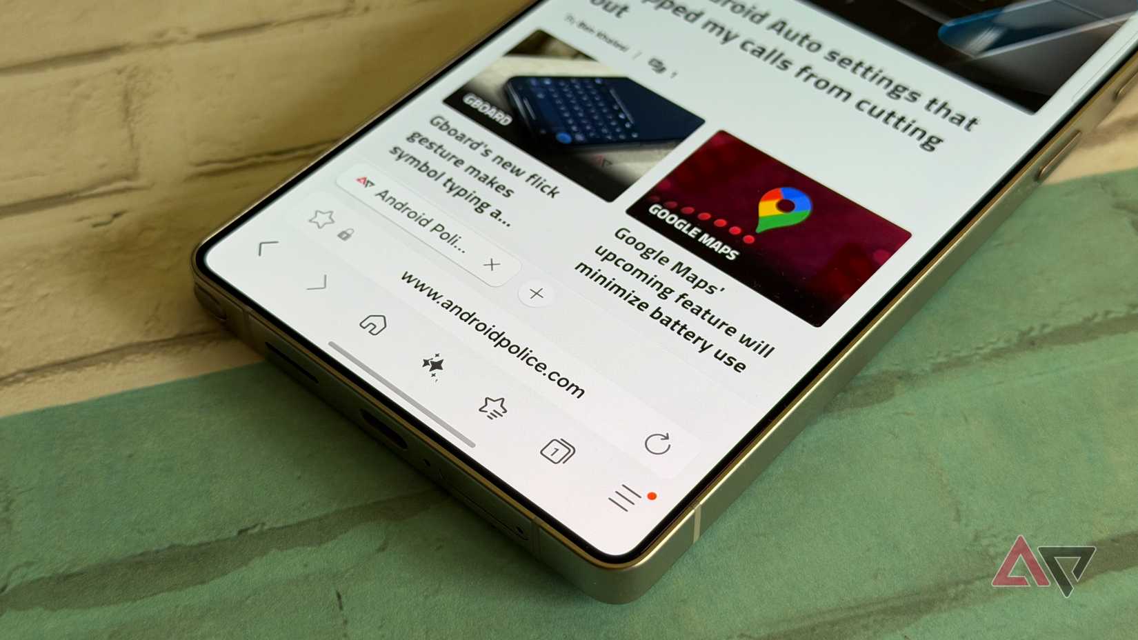 Exibição do site Android Police no navegador de Internet Samsung