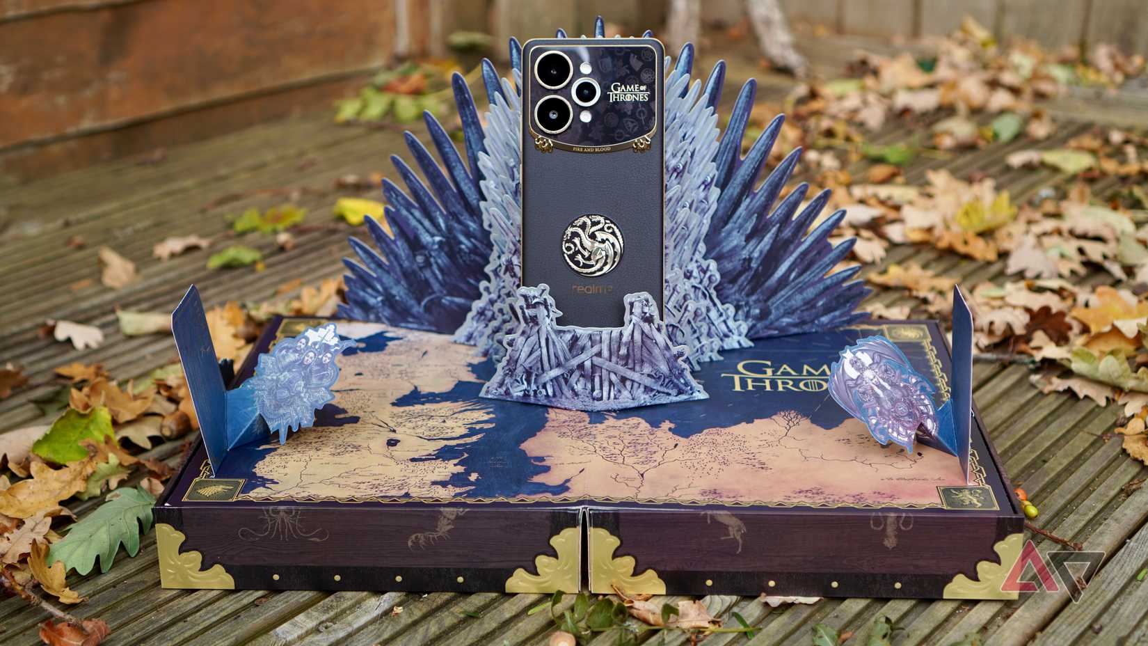 The Realme 15 Pro Game of Thrones's open gift box