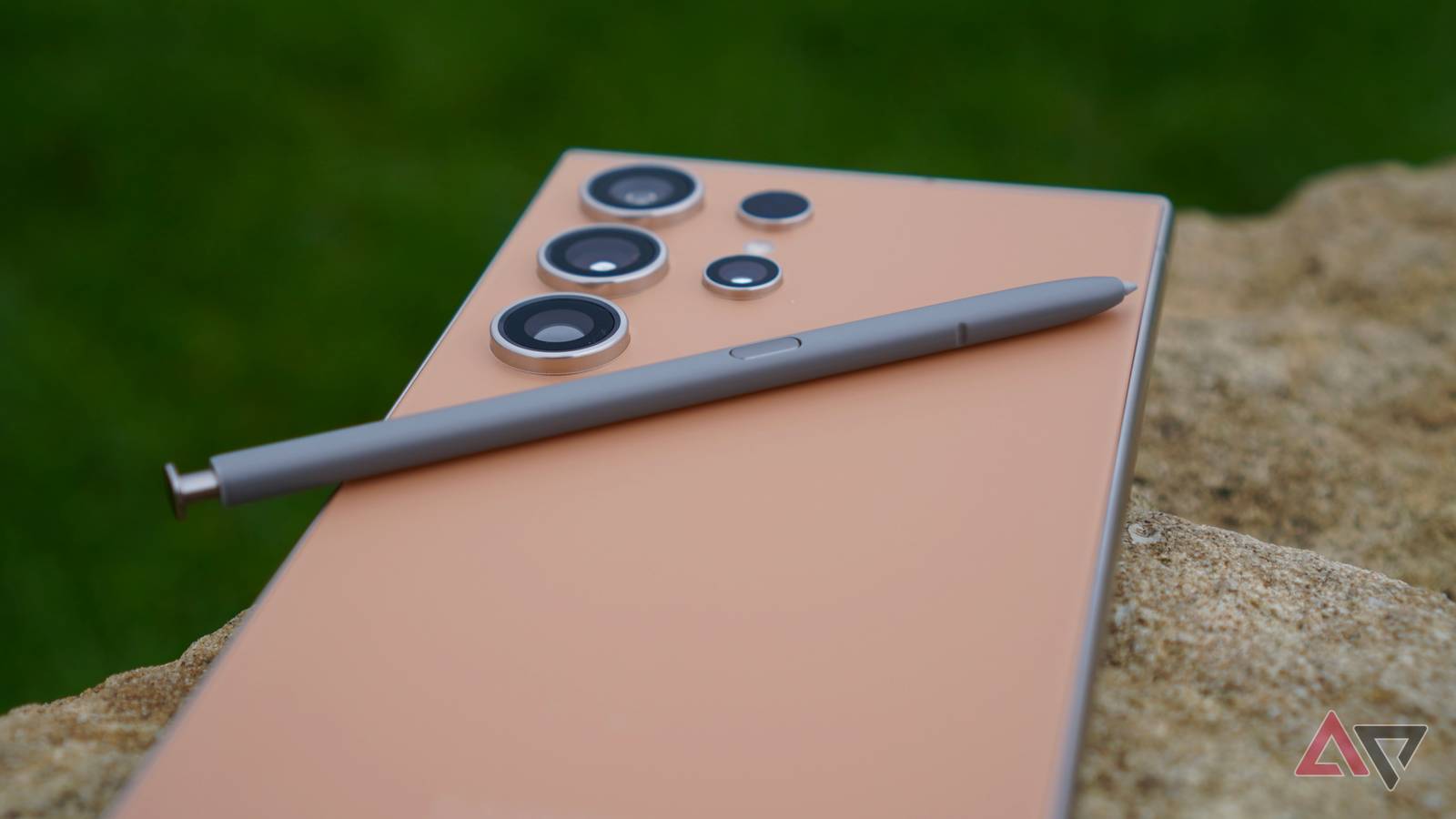 I forgot the Galaxy Ultra's S Pen Maybe it's time it went