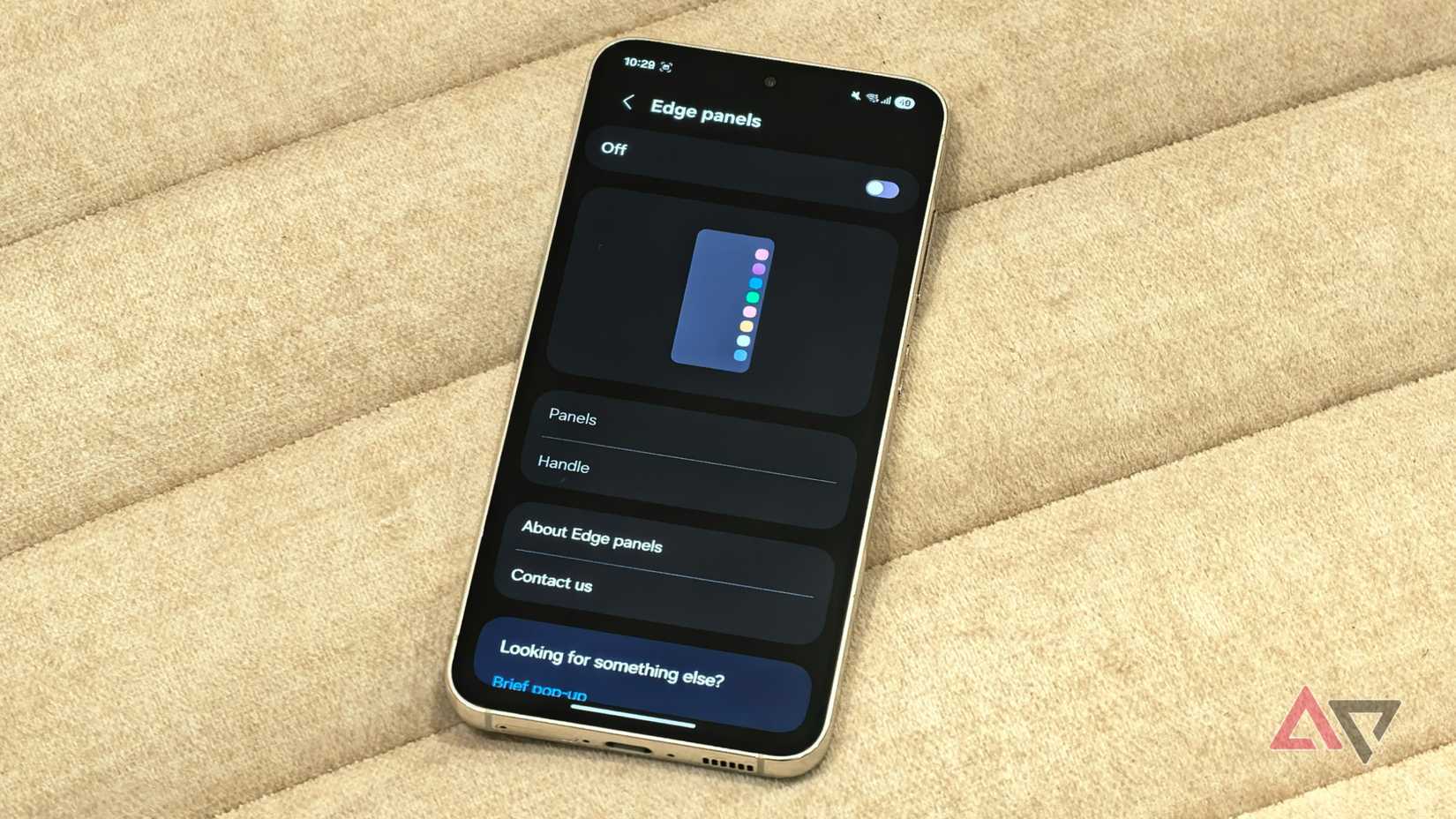 Edge panels in One UI