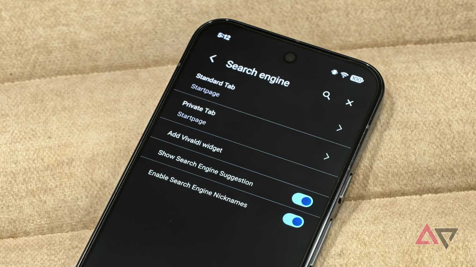 لقد استبدلت Chrome بـ Vivaldi على Android، والآن لا أستطيع العودة 2 ميزة الألقاب في محرك البحث فيفالدي