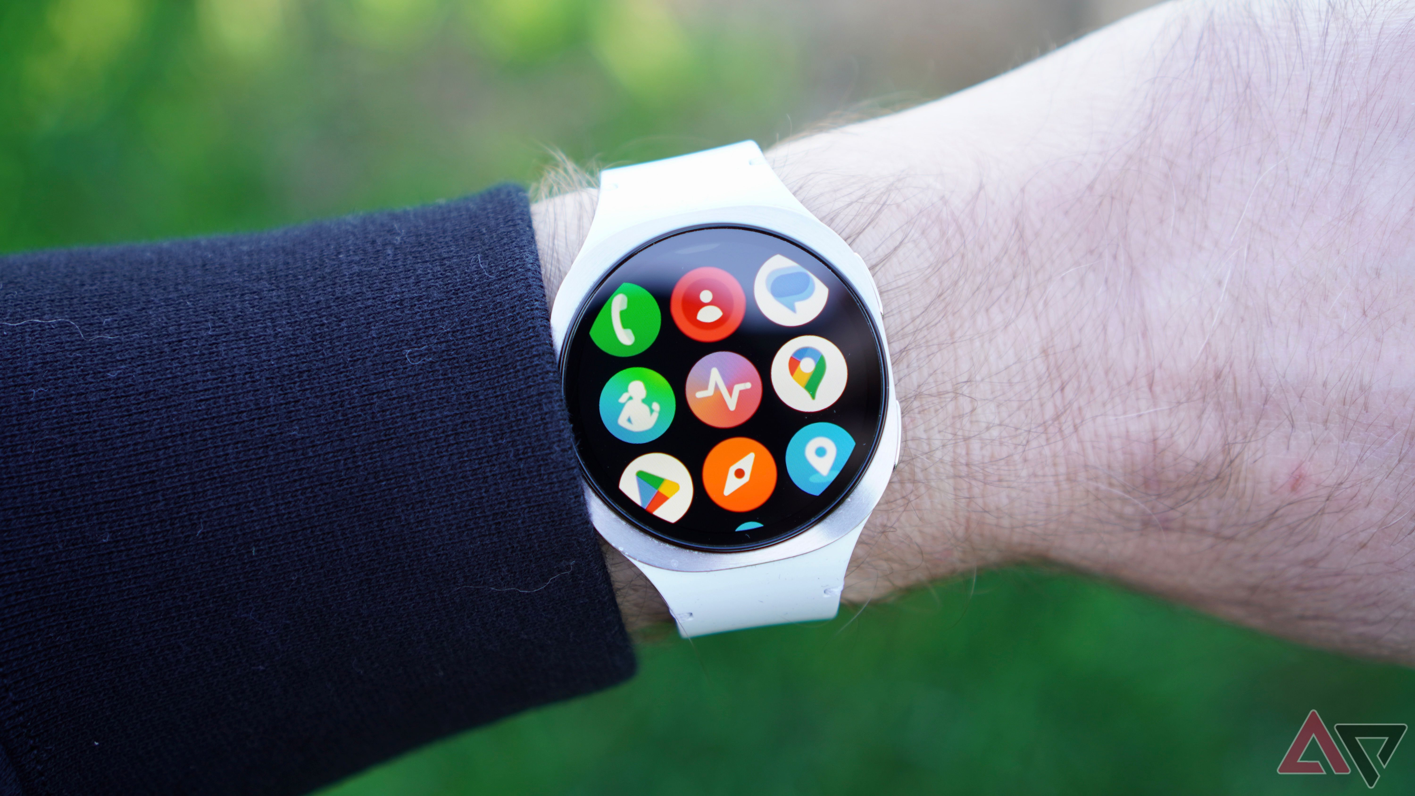 Galaxy Watch 9 and Ultra 2 likely won't charge any faster than their predecessors