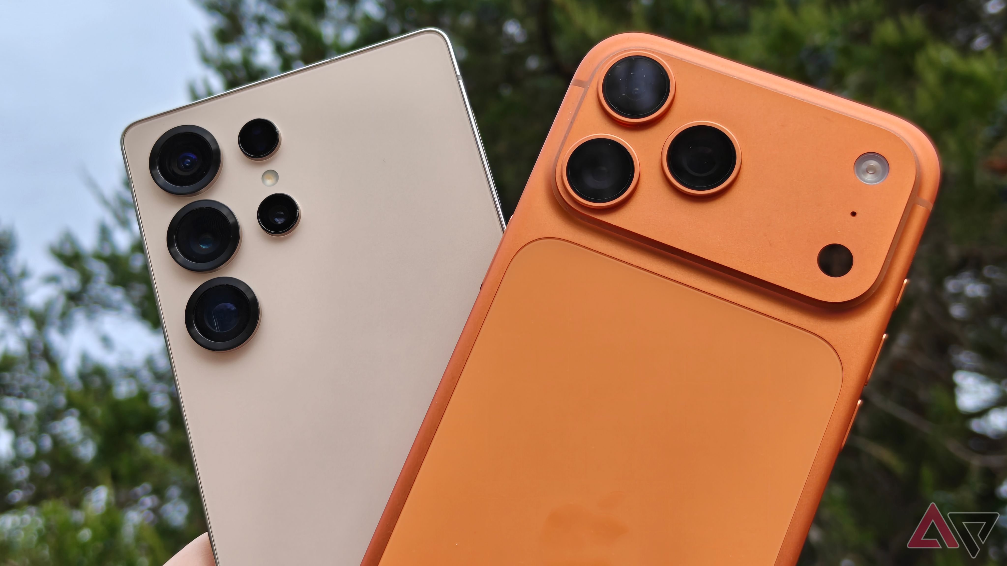 Apple is poised to topple Samsung as world's top phone manufacturer