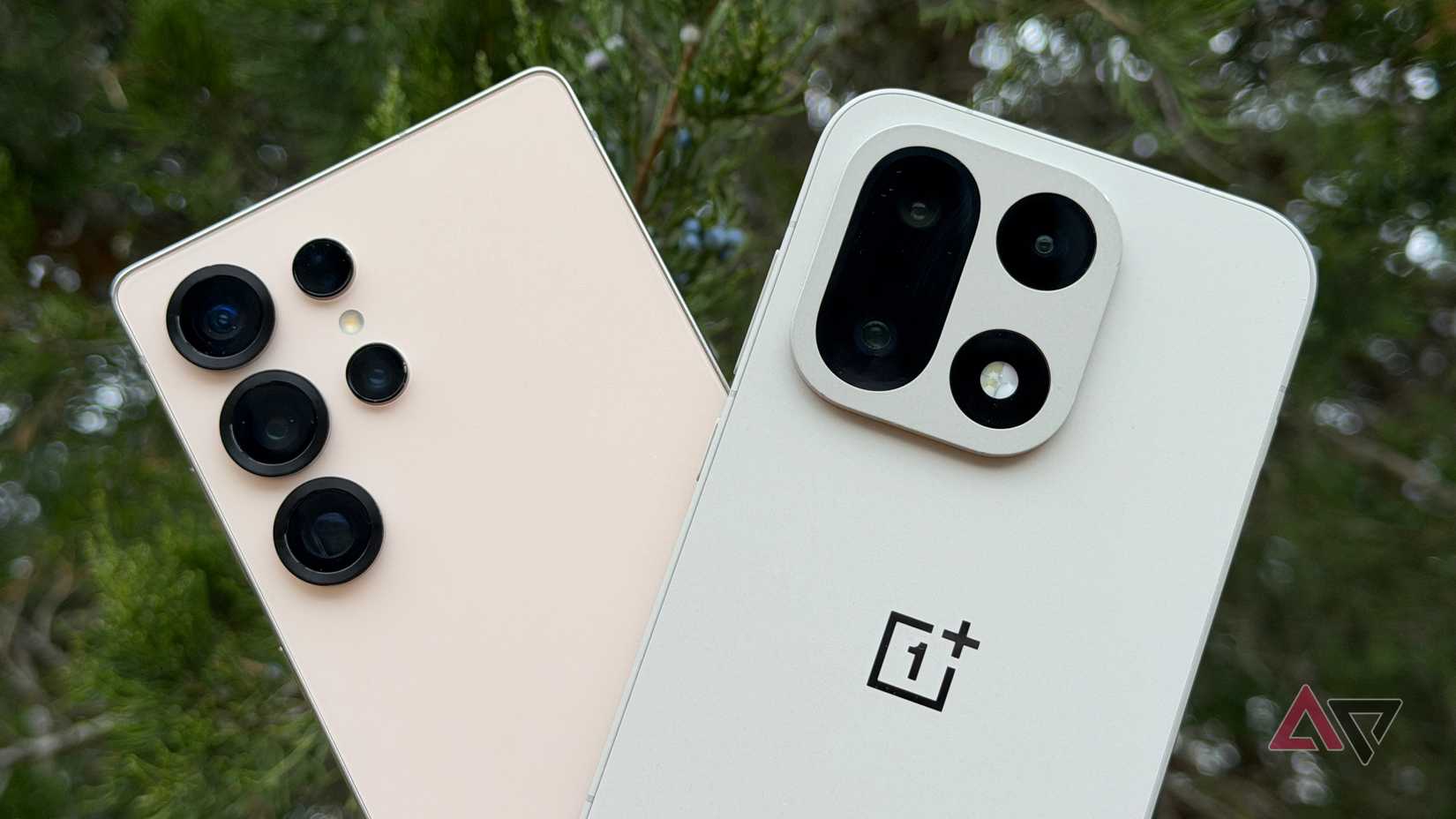 OnePlus 15 and Samsung Galaxy S25 Ultra held up against each other