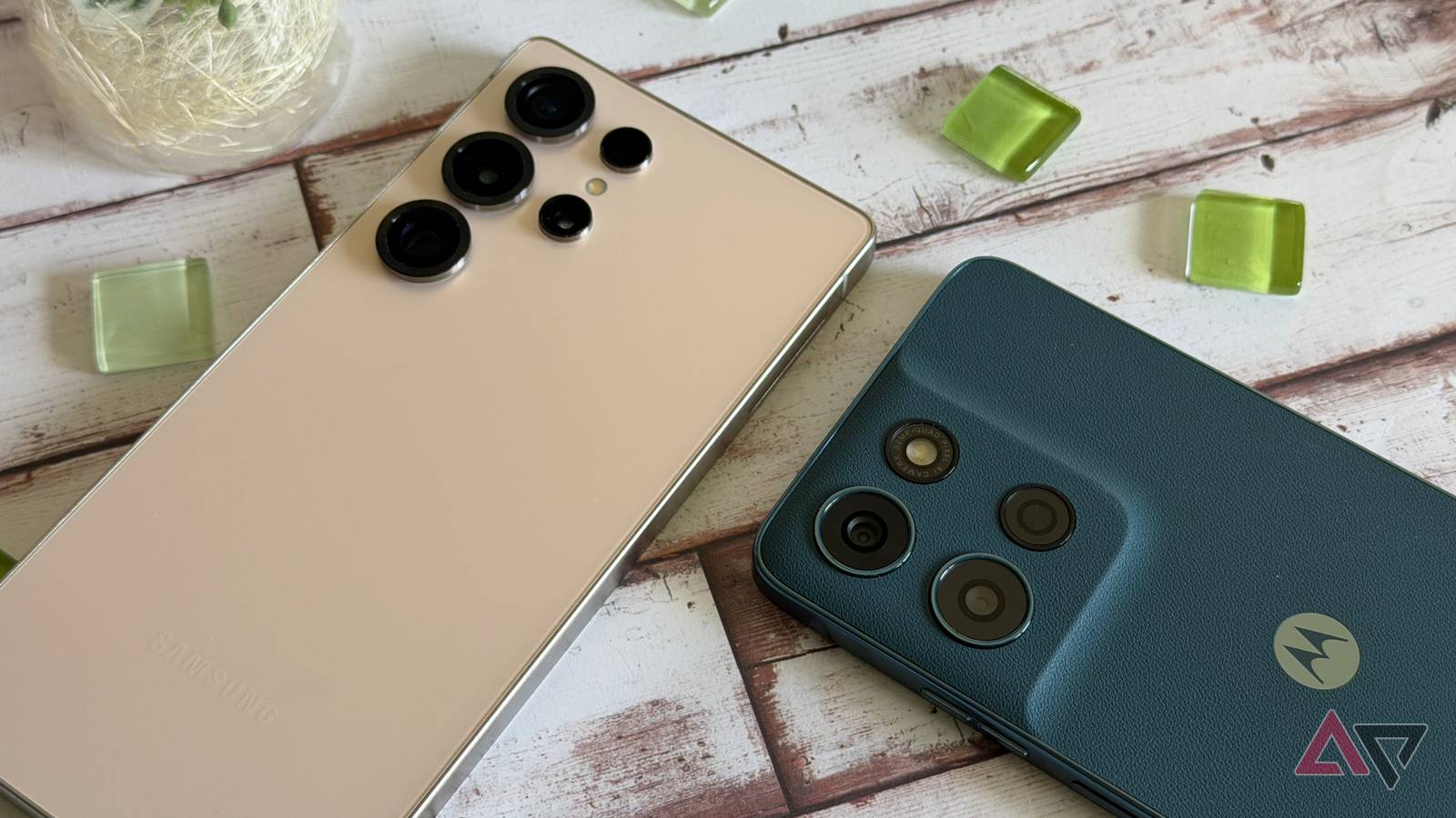 Samsung Galaxy S25 Ultra and Moto G Play 2026 sitting next to each other