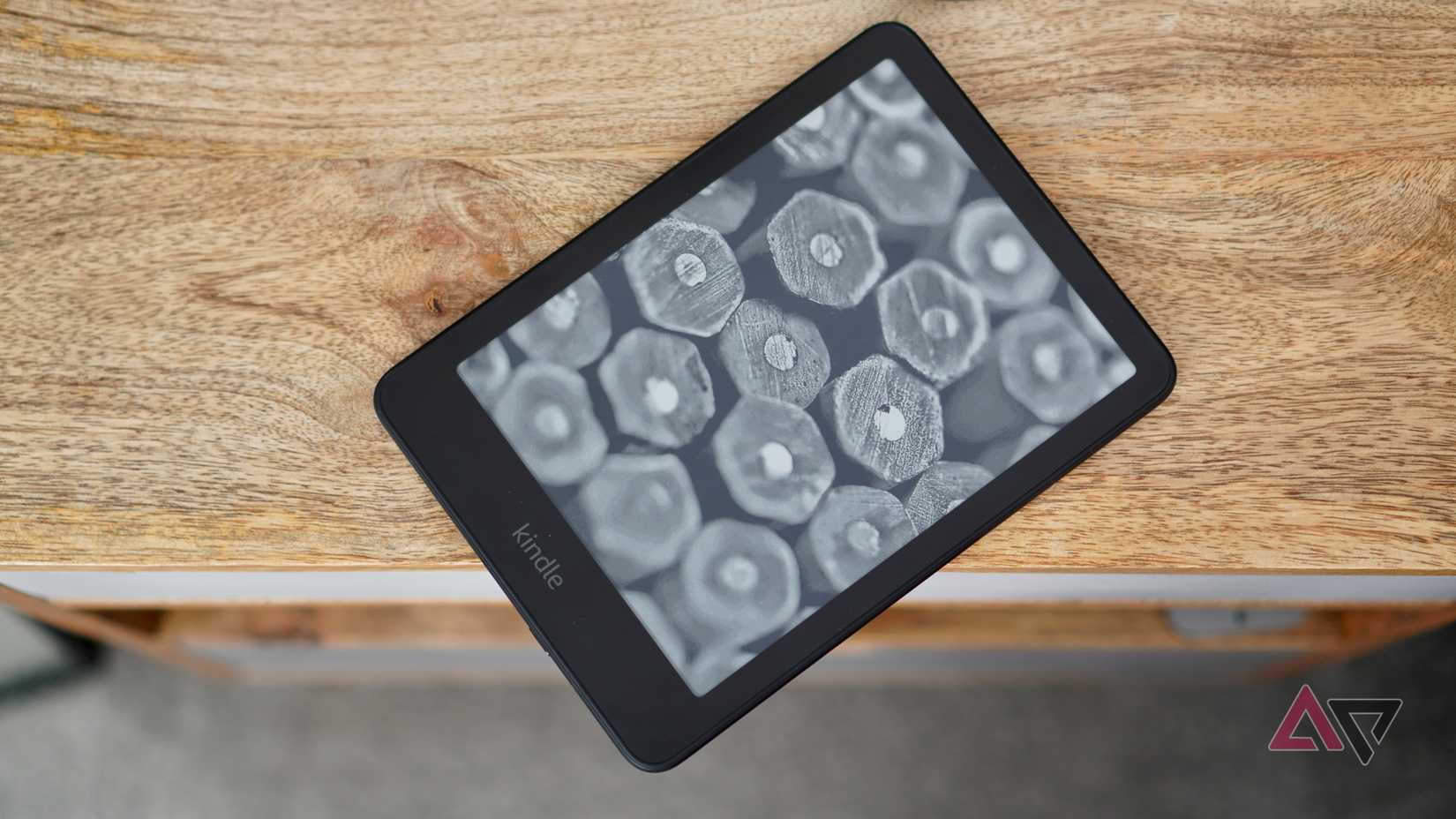 The Amazon Kindle Paperwhite (2024)'s lock screen