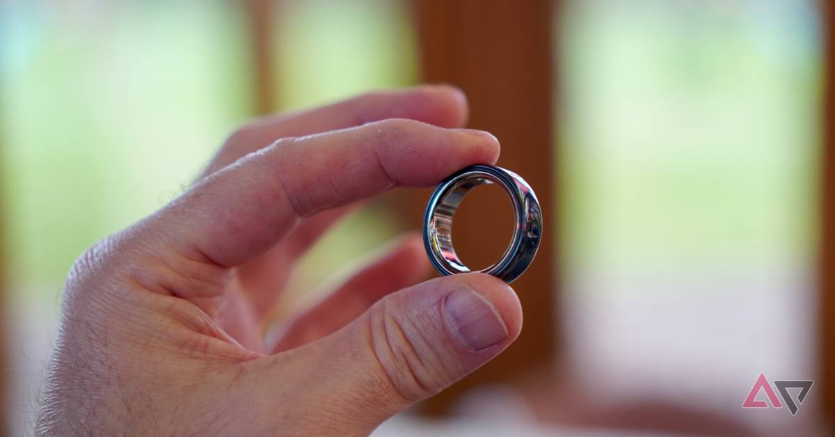 androidpolice.com - Andy Boxall - The Oura Ring is being used by a hospital to help treat a hidden heart condition