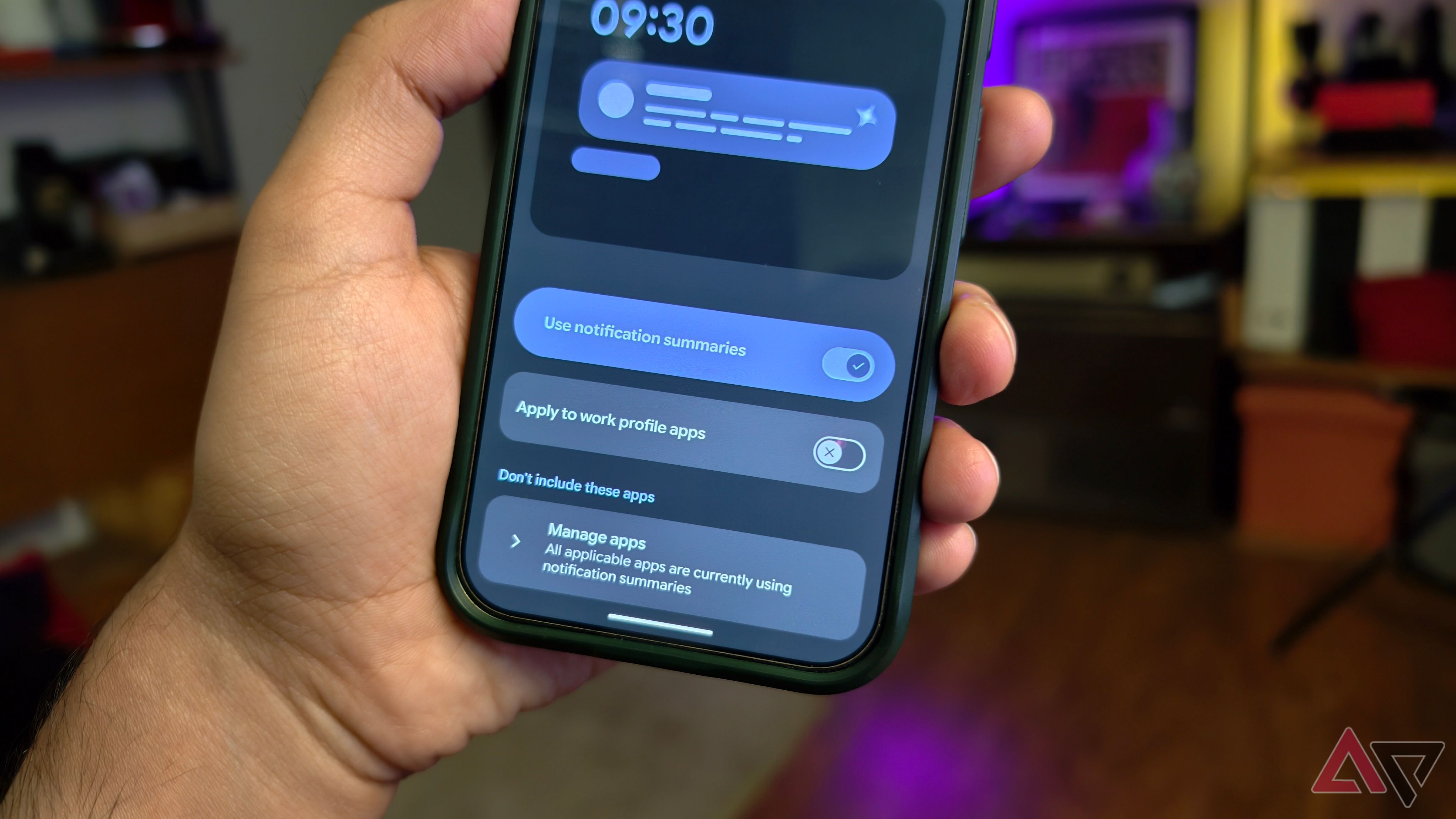 How AI-powered notification summaries on Pixel phones improve productivity