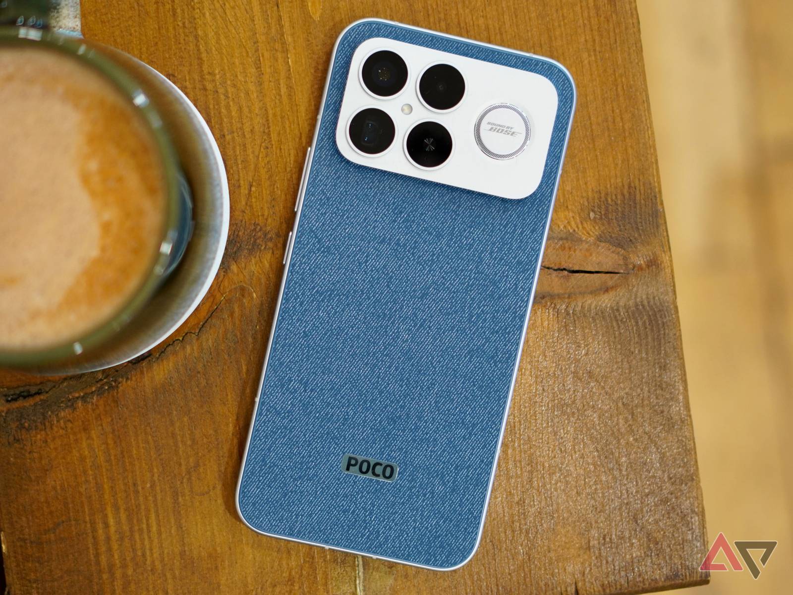 poco-f8-ultra-table.JPG?w=1600