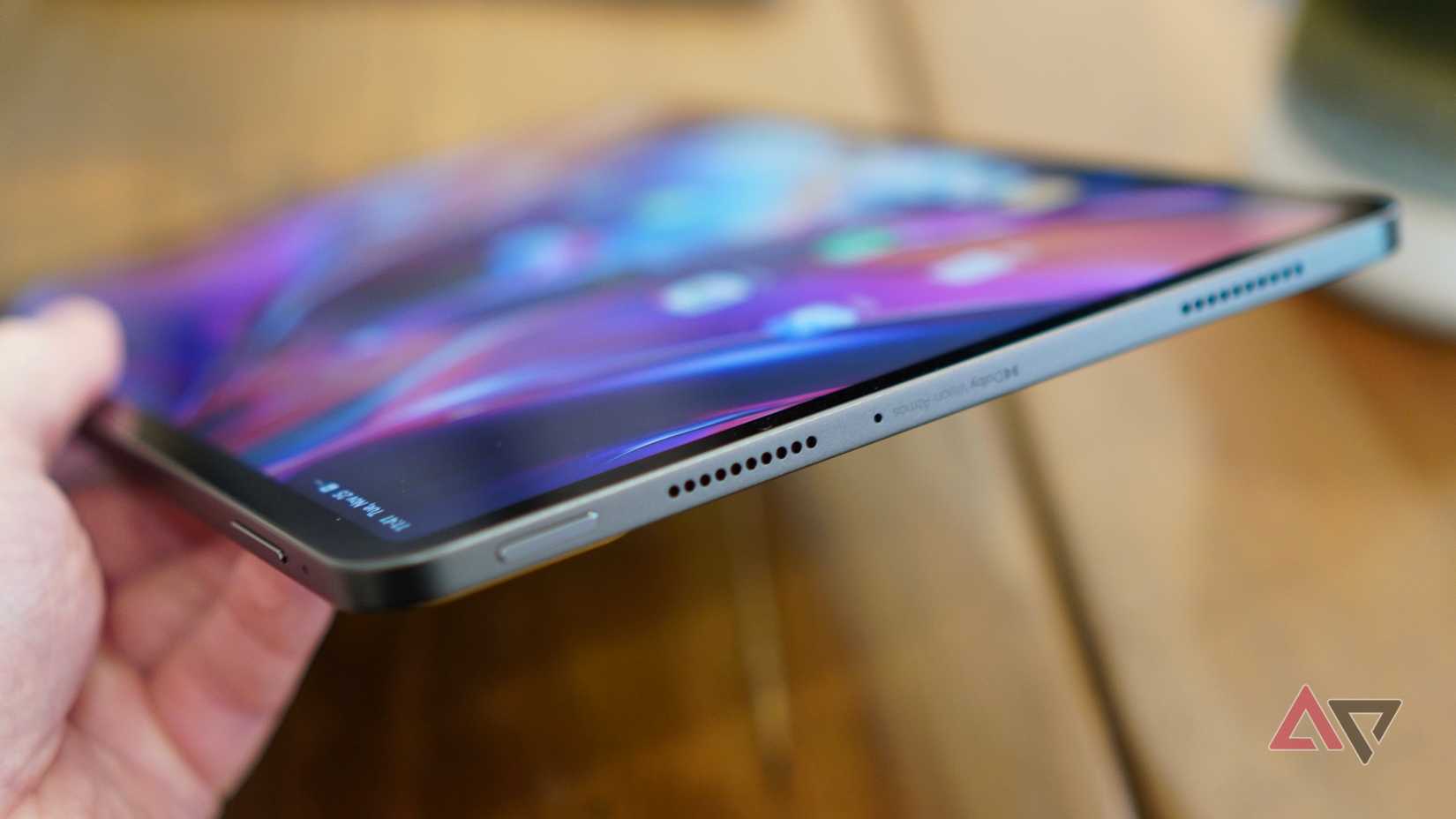 Gli altoparlanti del Poco Pad X1