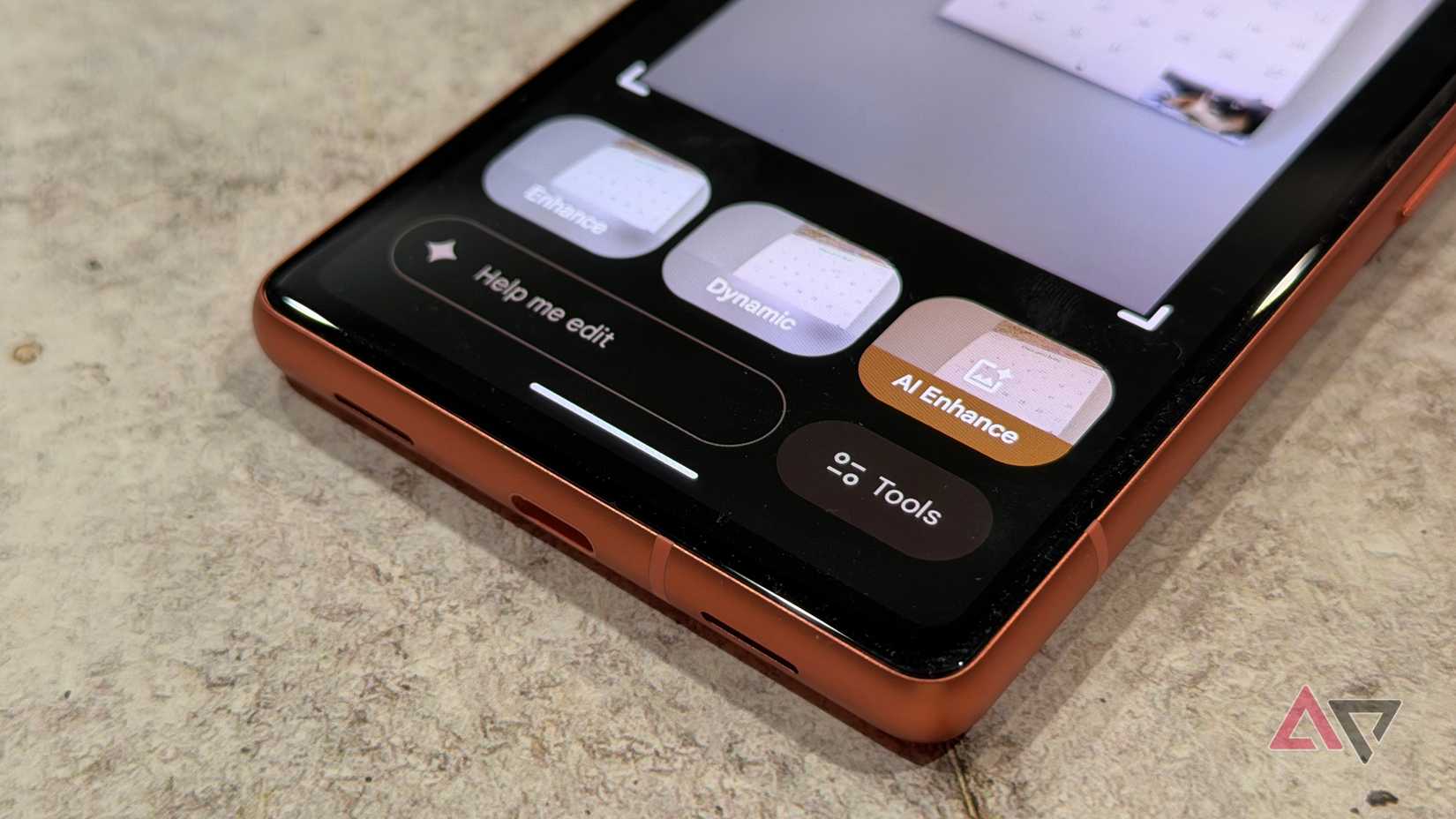 Google Pixel 7a executando a atualização Material 3 Expressive