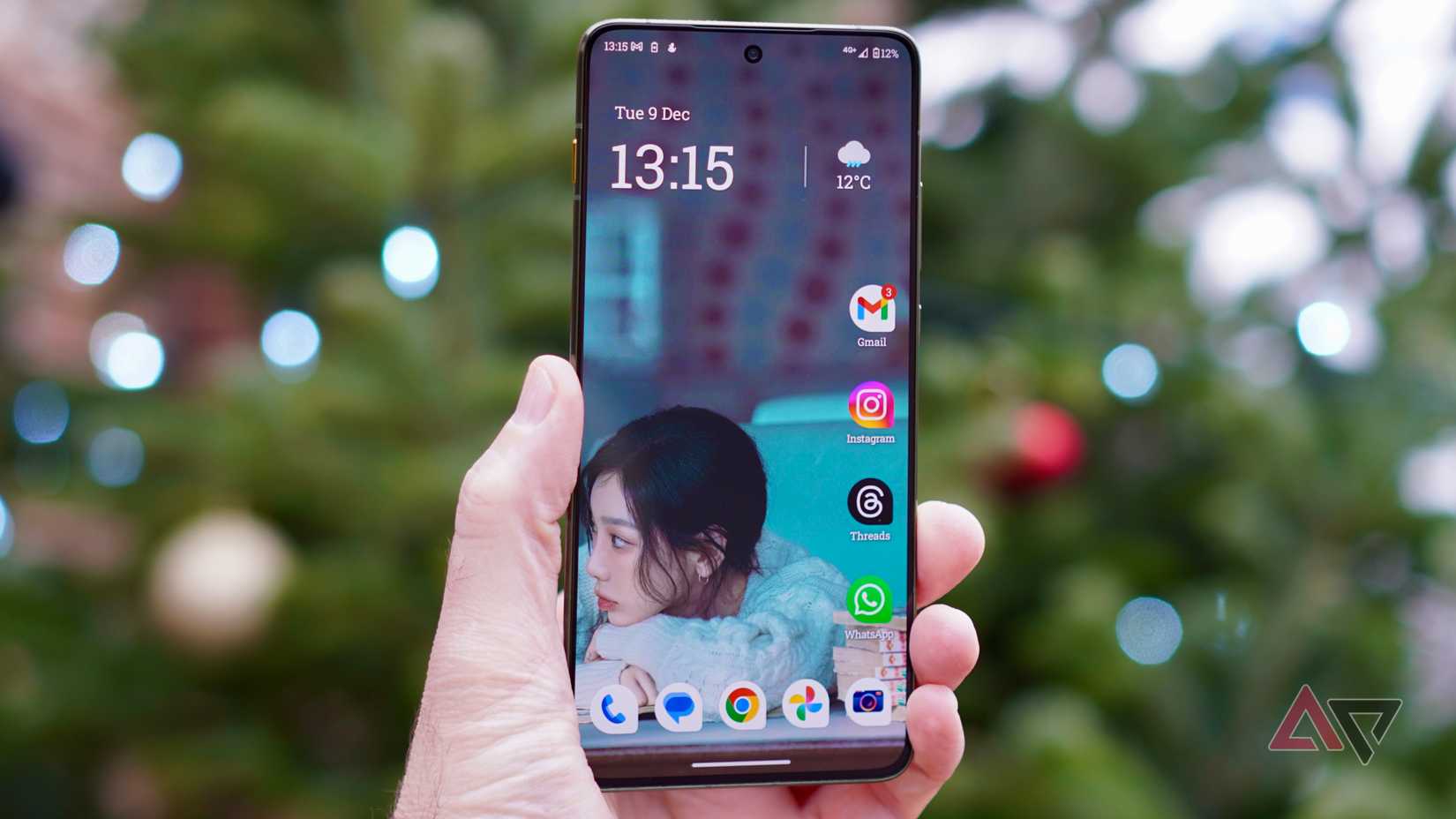 A person holding the Motorola Edge 70