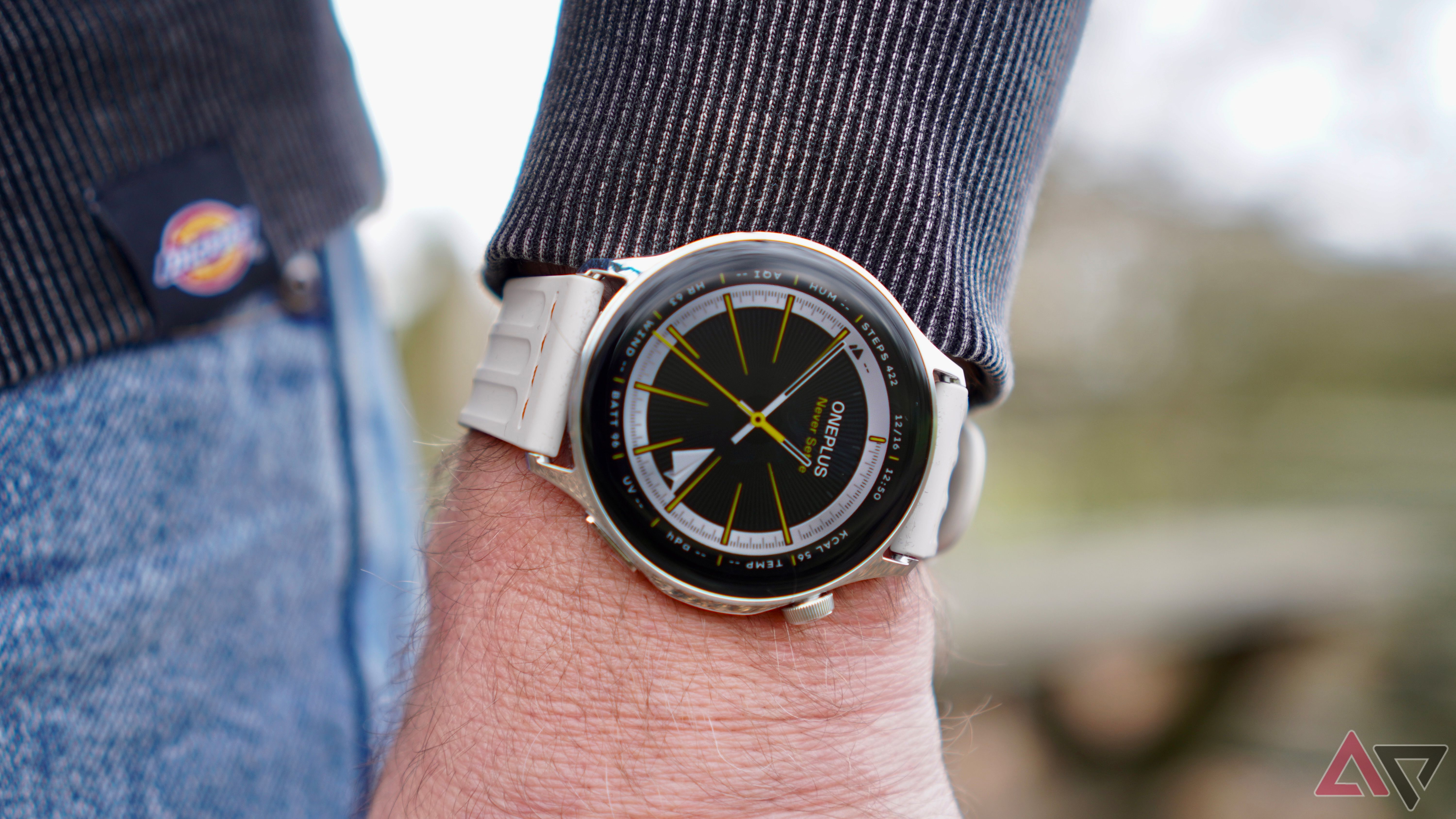 The OnePlus Watch Lite will do one thing most smartwatches can