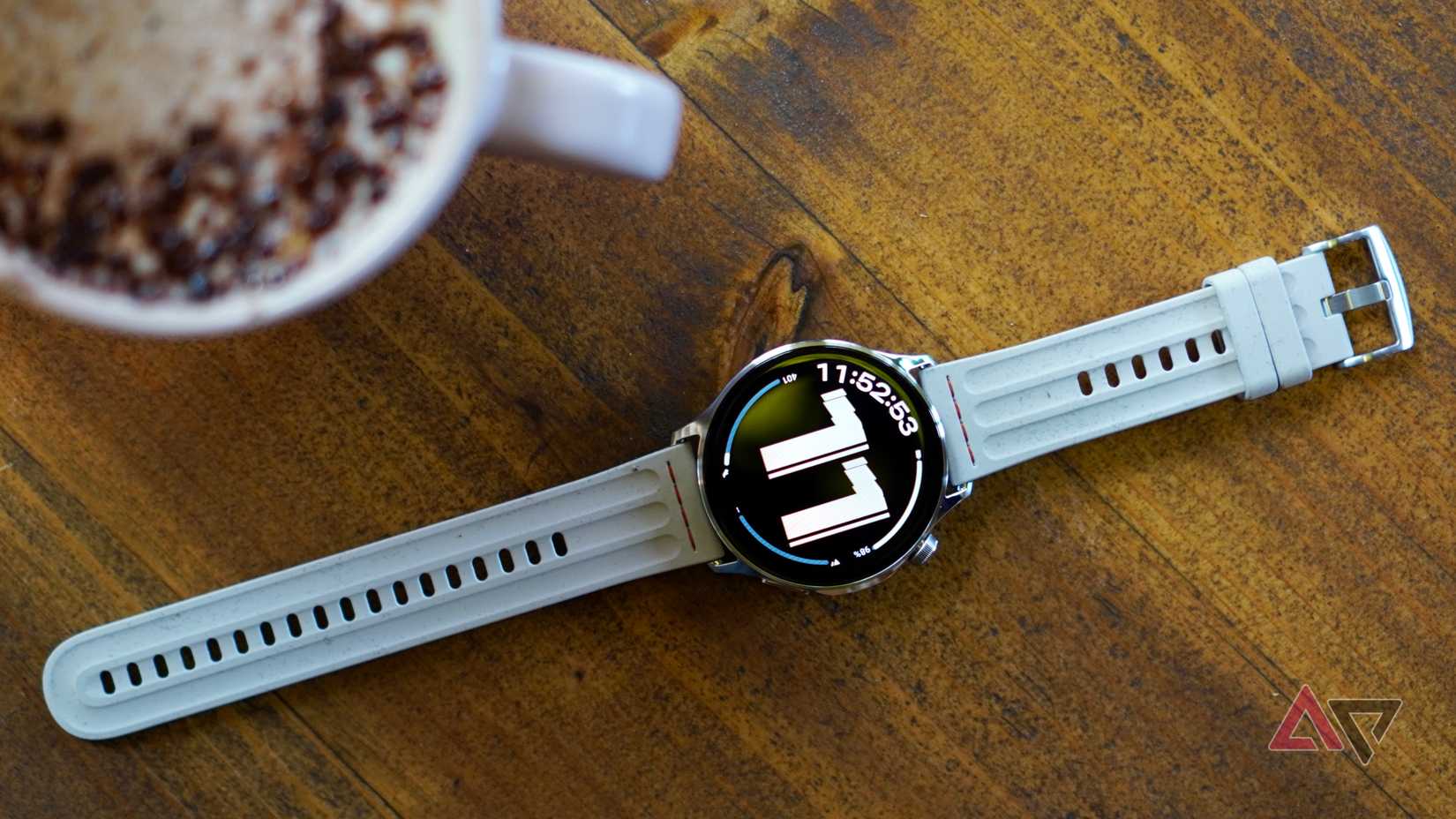 OnePlus Watch Lite e il suo cinturino