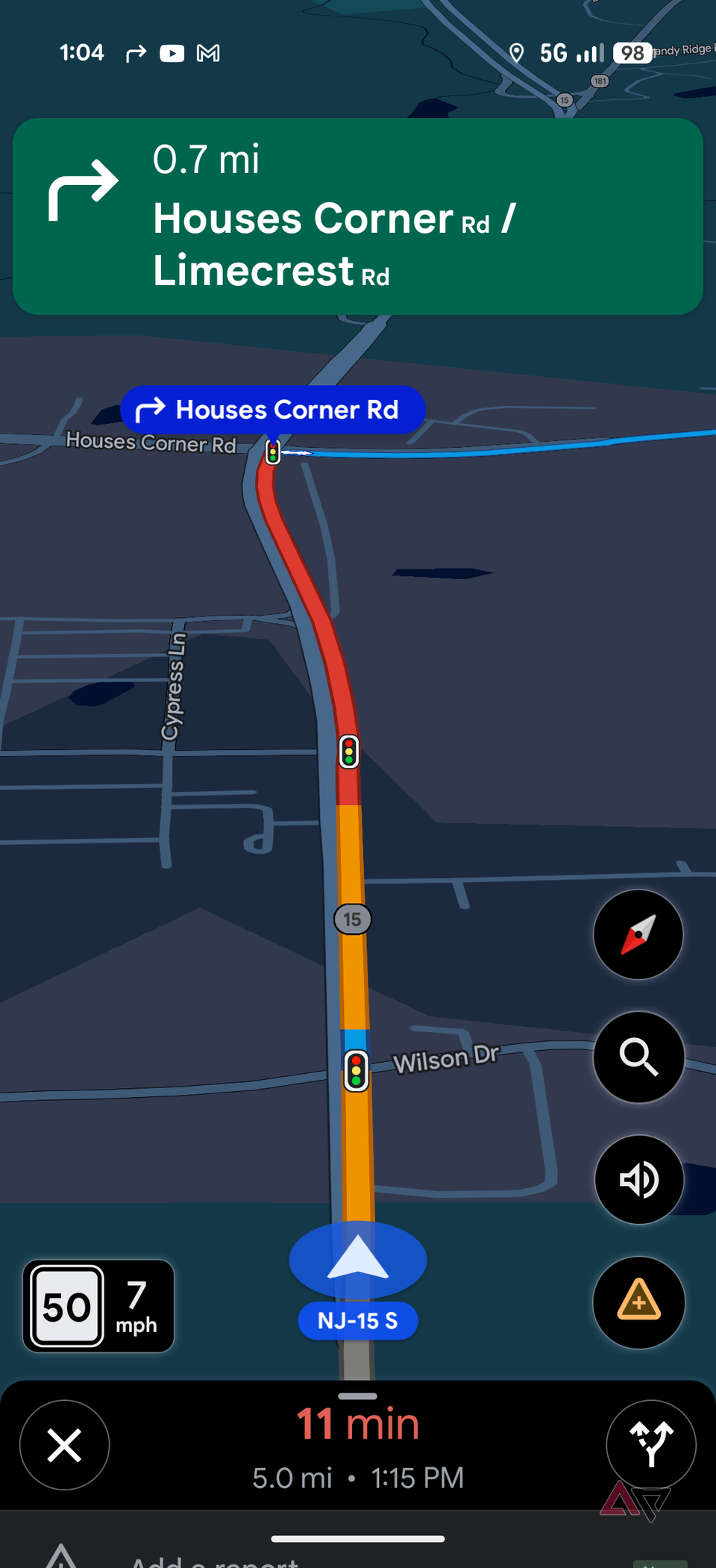 Google Maps visualizzato in modalità oscura