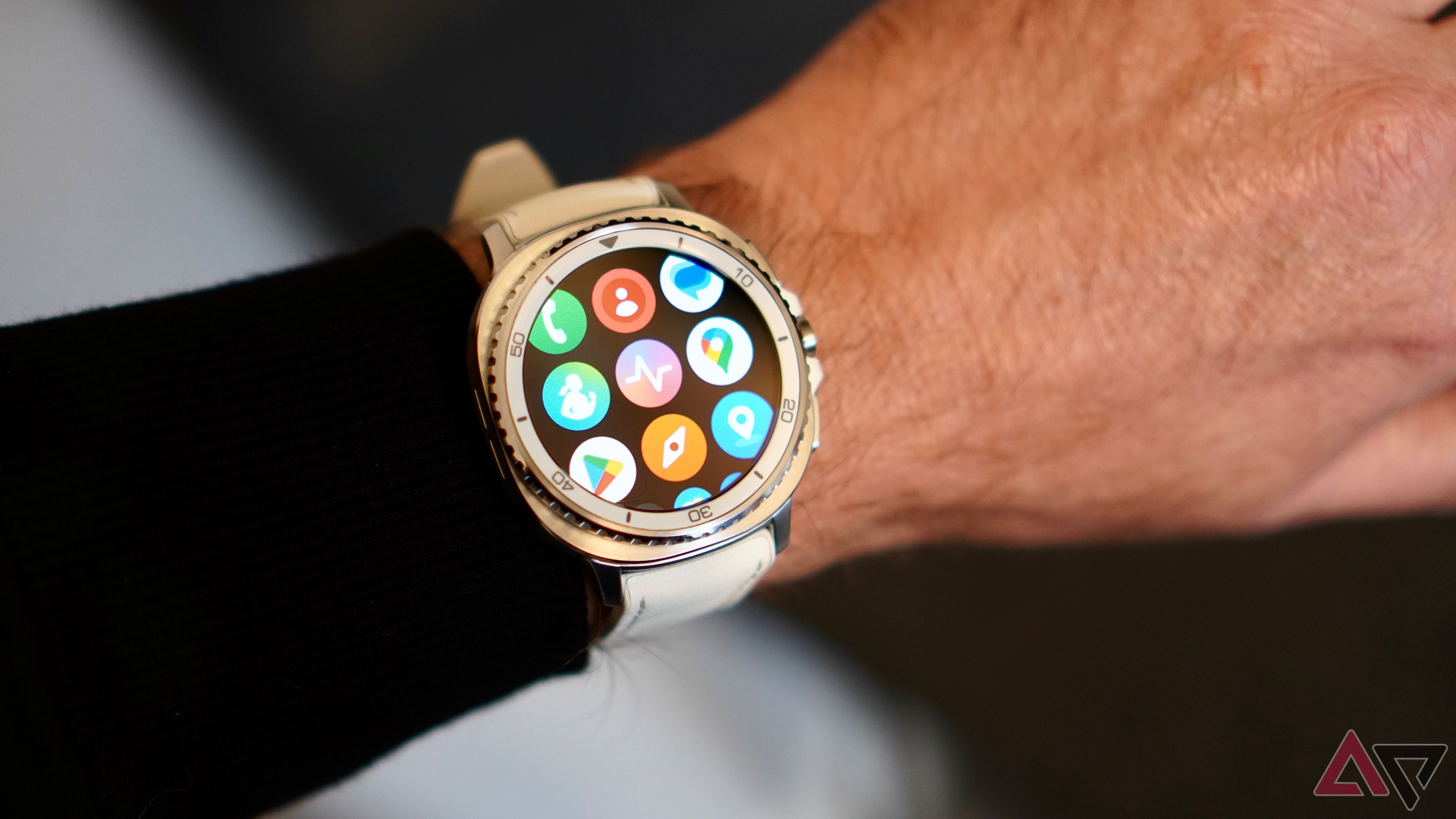 Apps on the Samsung Galaxy Watch 8 Classic