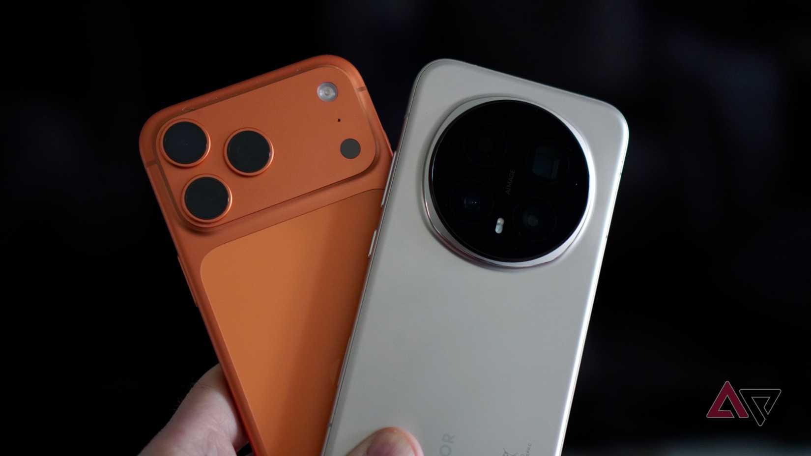 The Apple iPhone 17 Pro Max and Honor Magic8 Pro