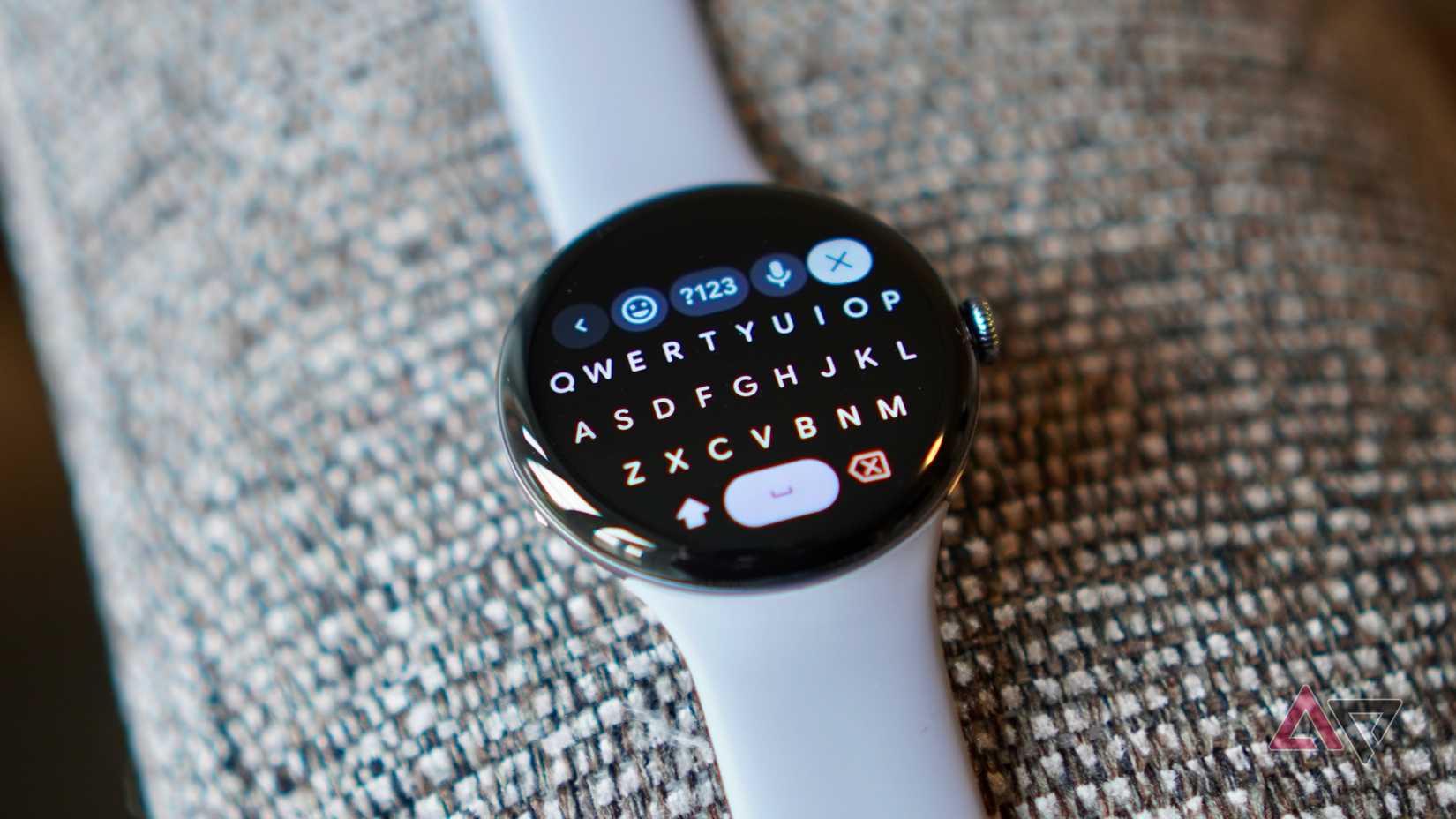 O teclado do Google Pixel Watch 4