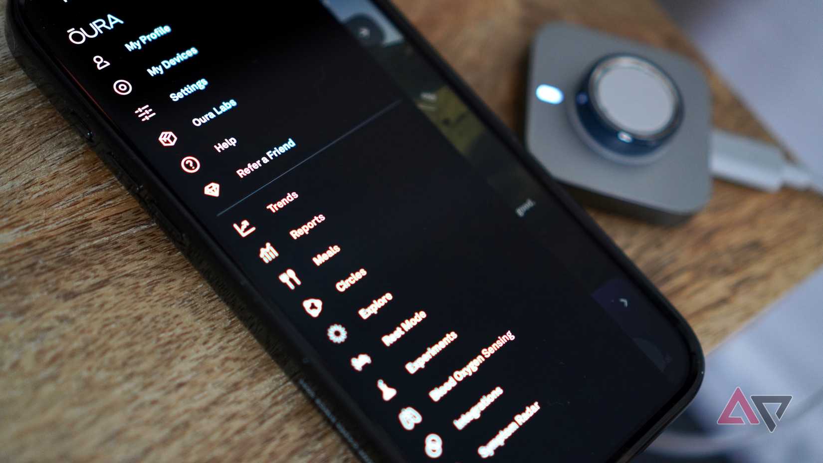 Opções de tendências e relatórios no aplicativo Oura Ring 4